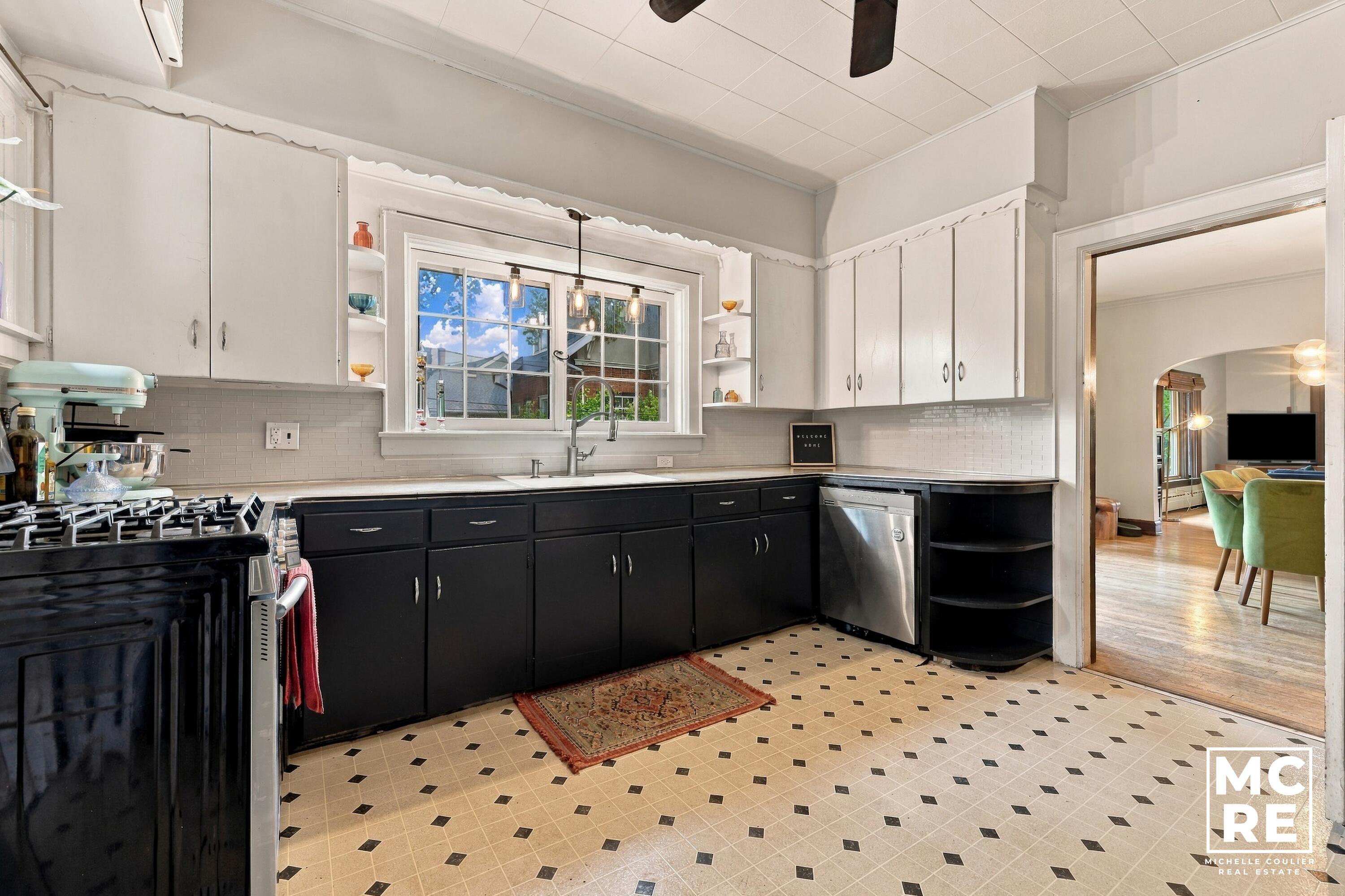 160 Burr Oak Street NE Grand Rapids MI 49505