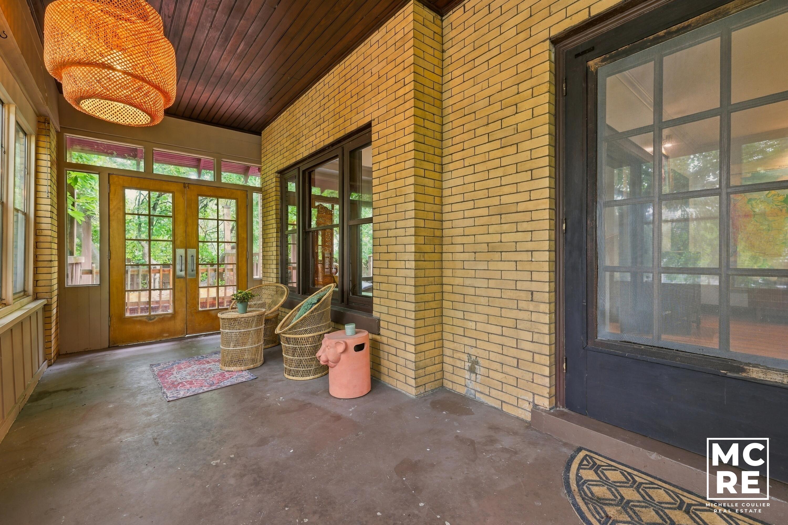 160 Burr Oak Street NE Grand Rapids MI 49505