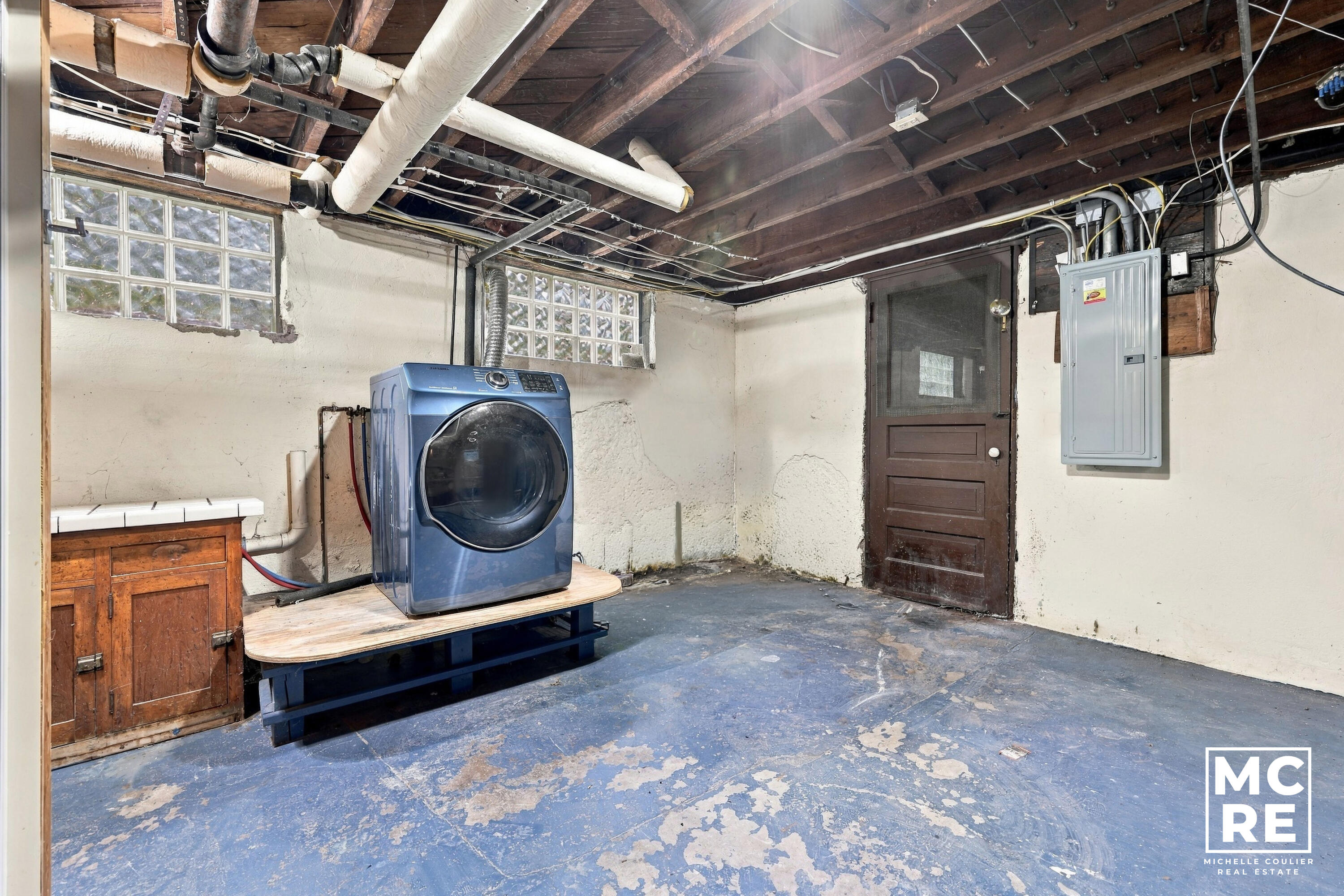 160 Burr Oak Street NE Grand Rapids MI 49505
