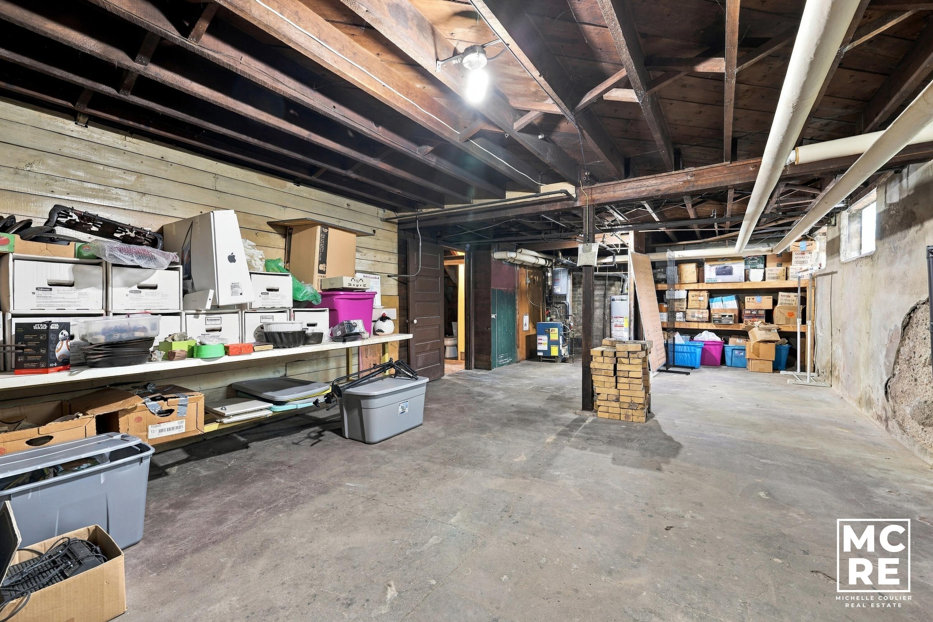 160 Burr Oak Street NE Grand Rapids MI 49505
