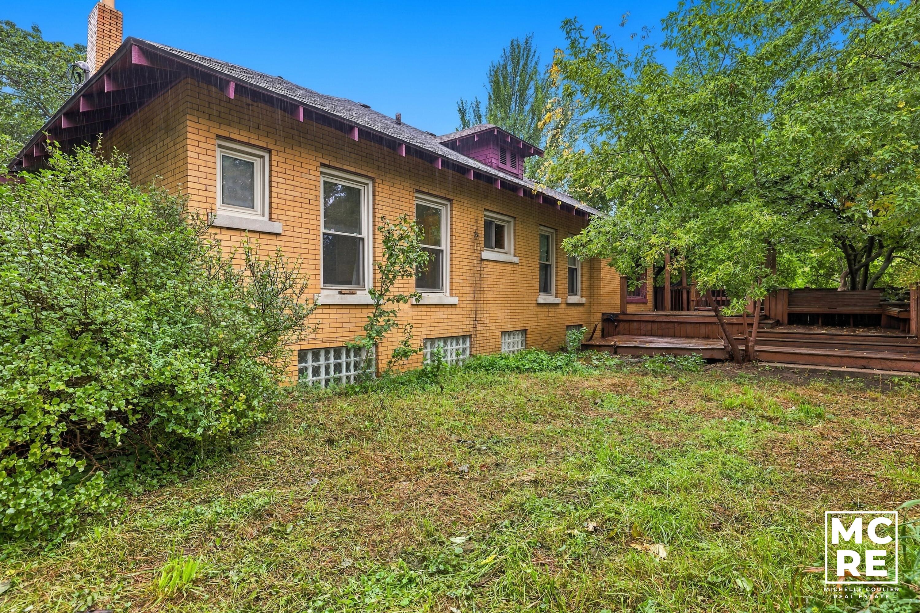 160 Burr Oak Street NE Grand Rapids MI 49505