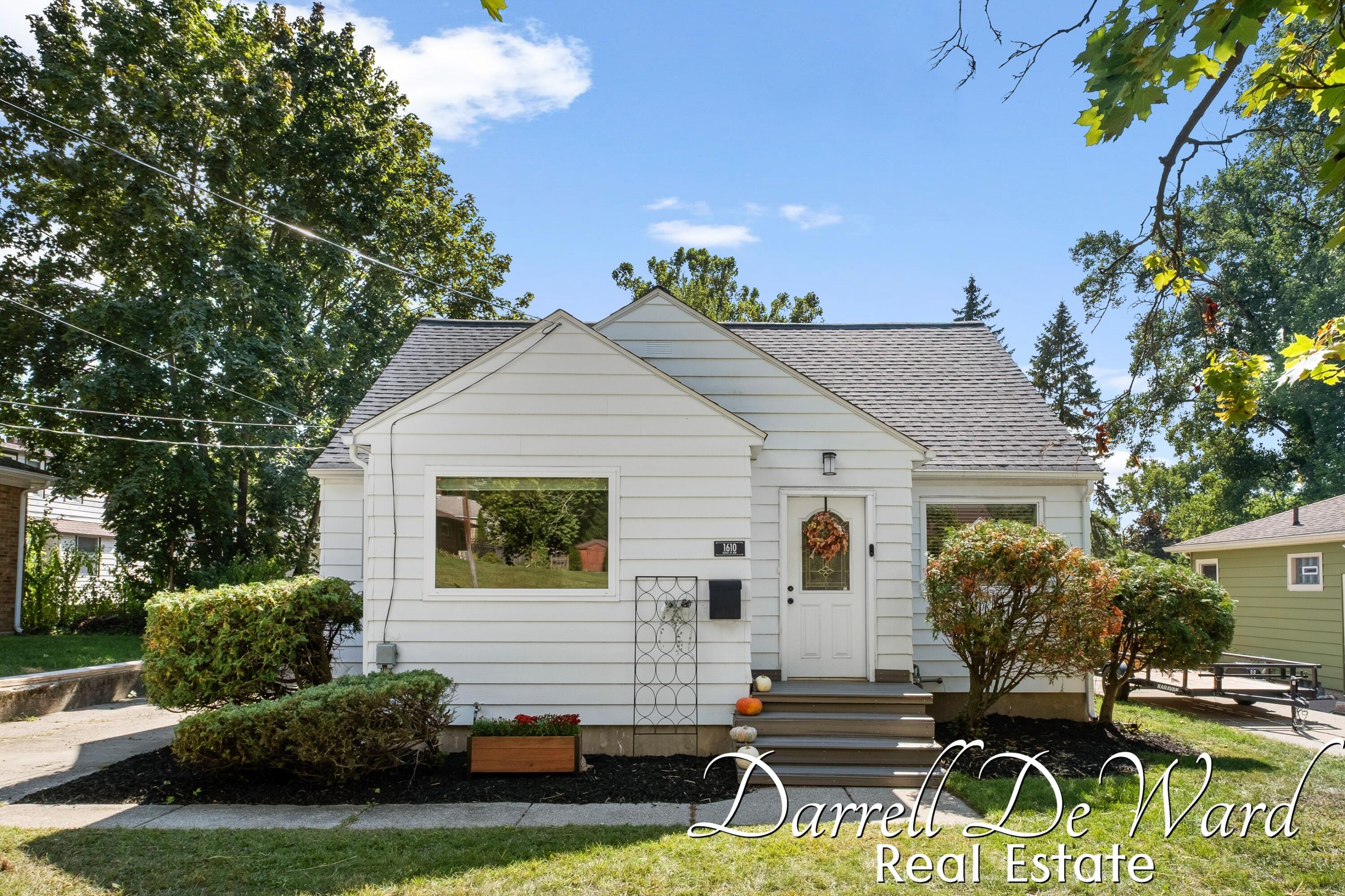 1610 6th Street NW Grand Rapids MI 49504