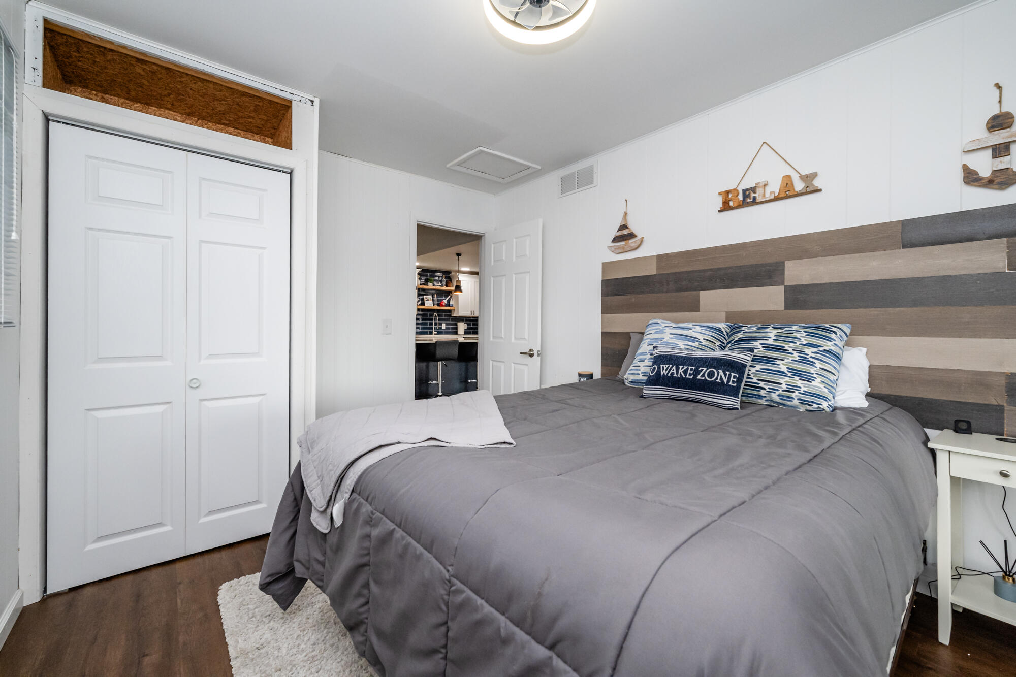 6950 Shore Drive Coloma MI 49038