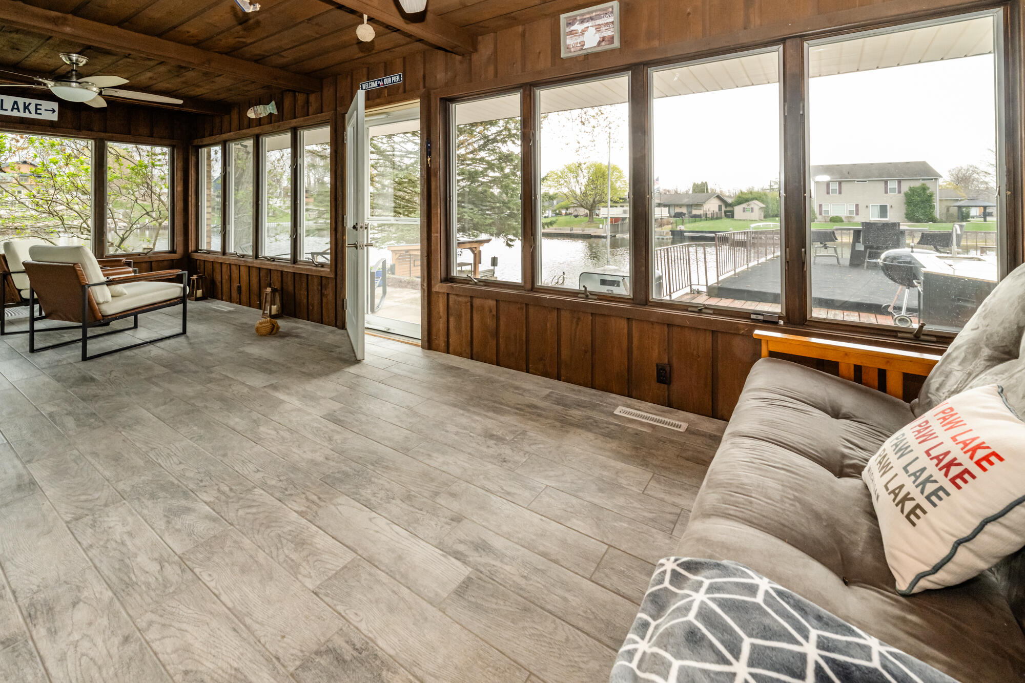 6950 Shore Drive Coloma MI 49038