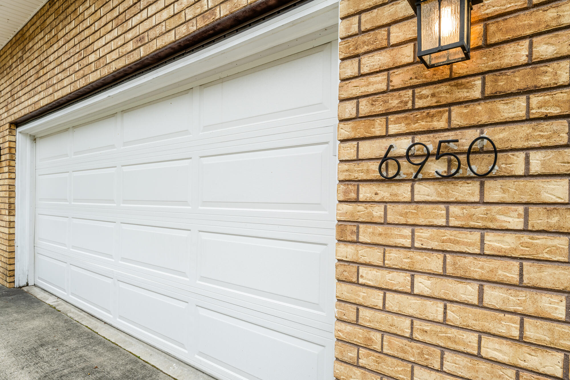 6950 Shore Drive Coloma MI 49038