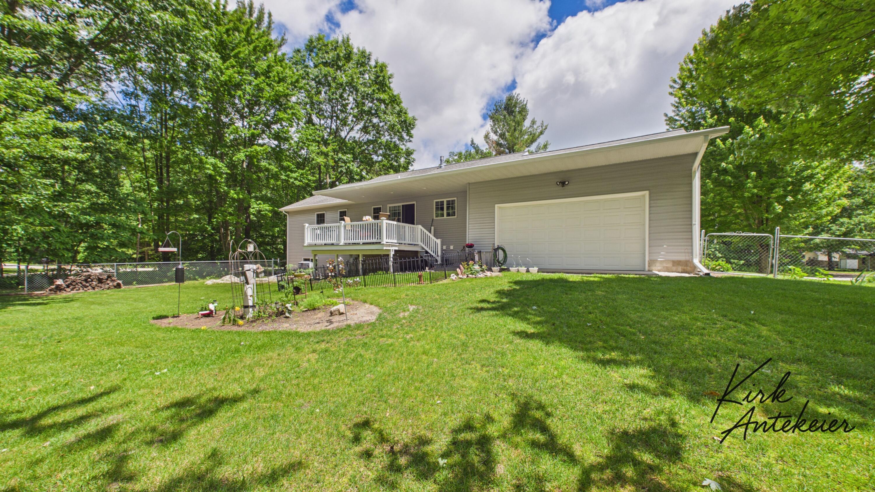 1663 Hansen Street Muskegon MI 49445