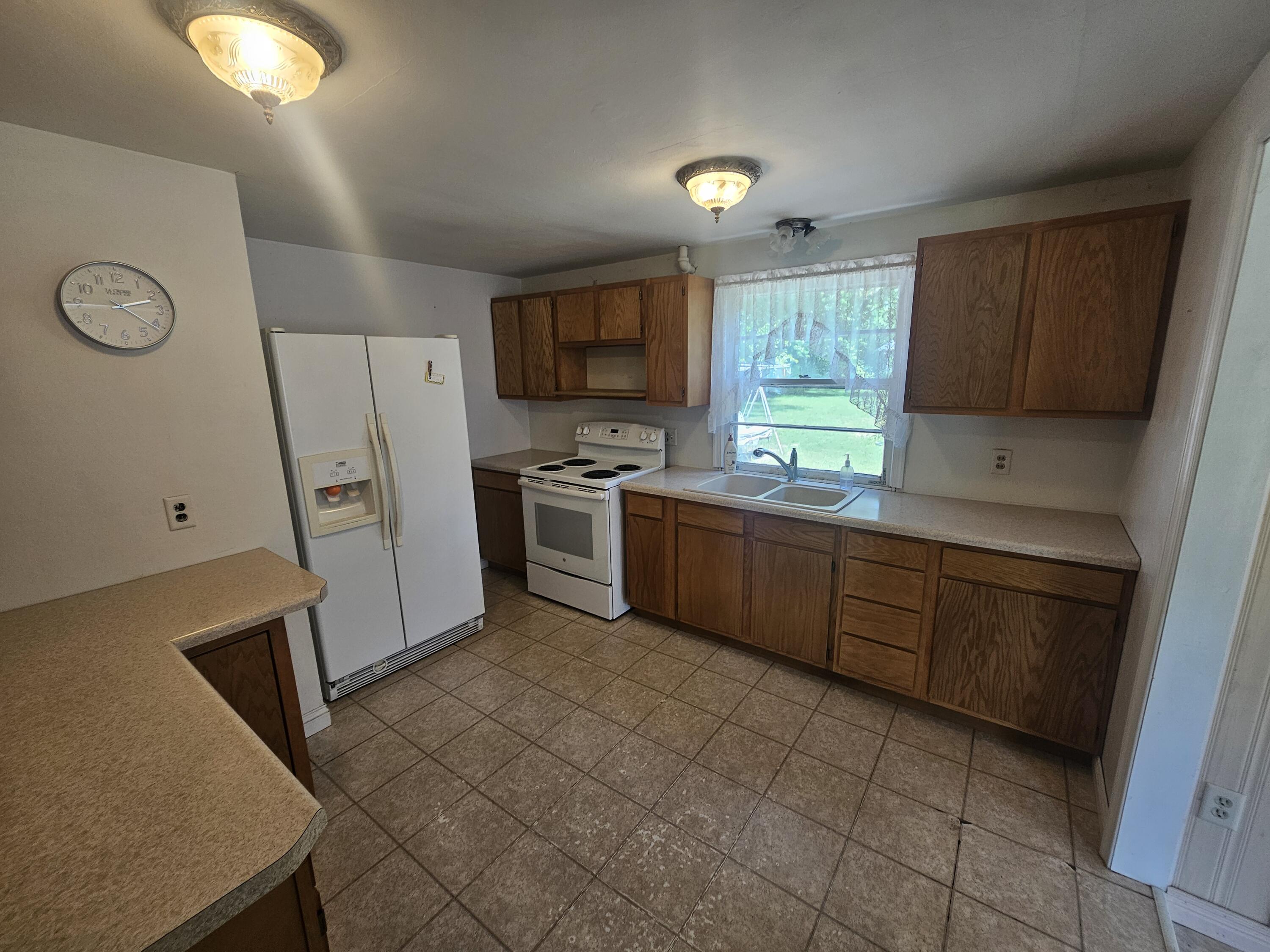 2439 S 13th Street Niles MI 49120
