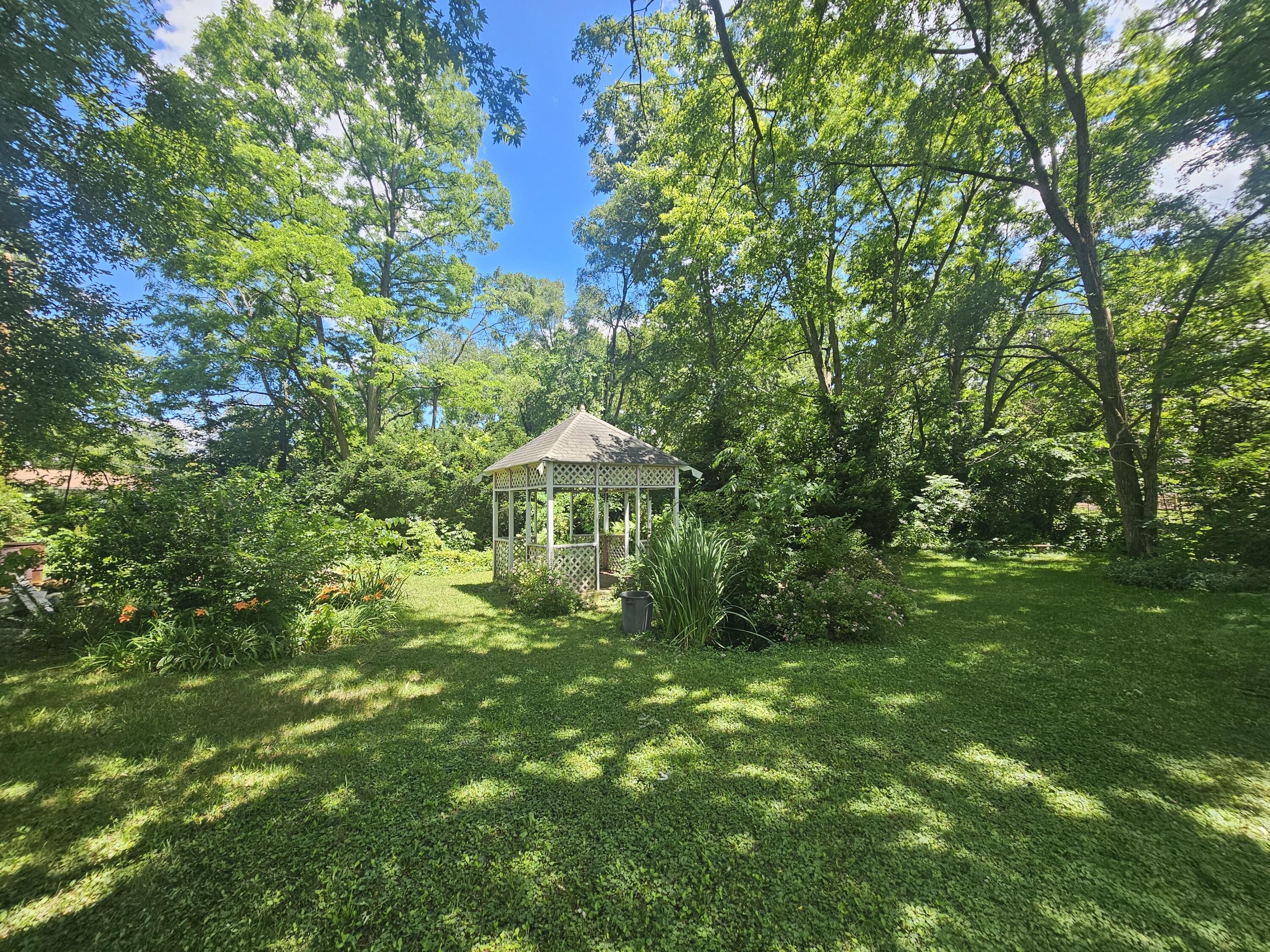 2439 S 13th Street Niles MI 49120