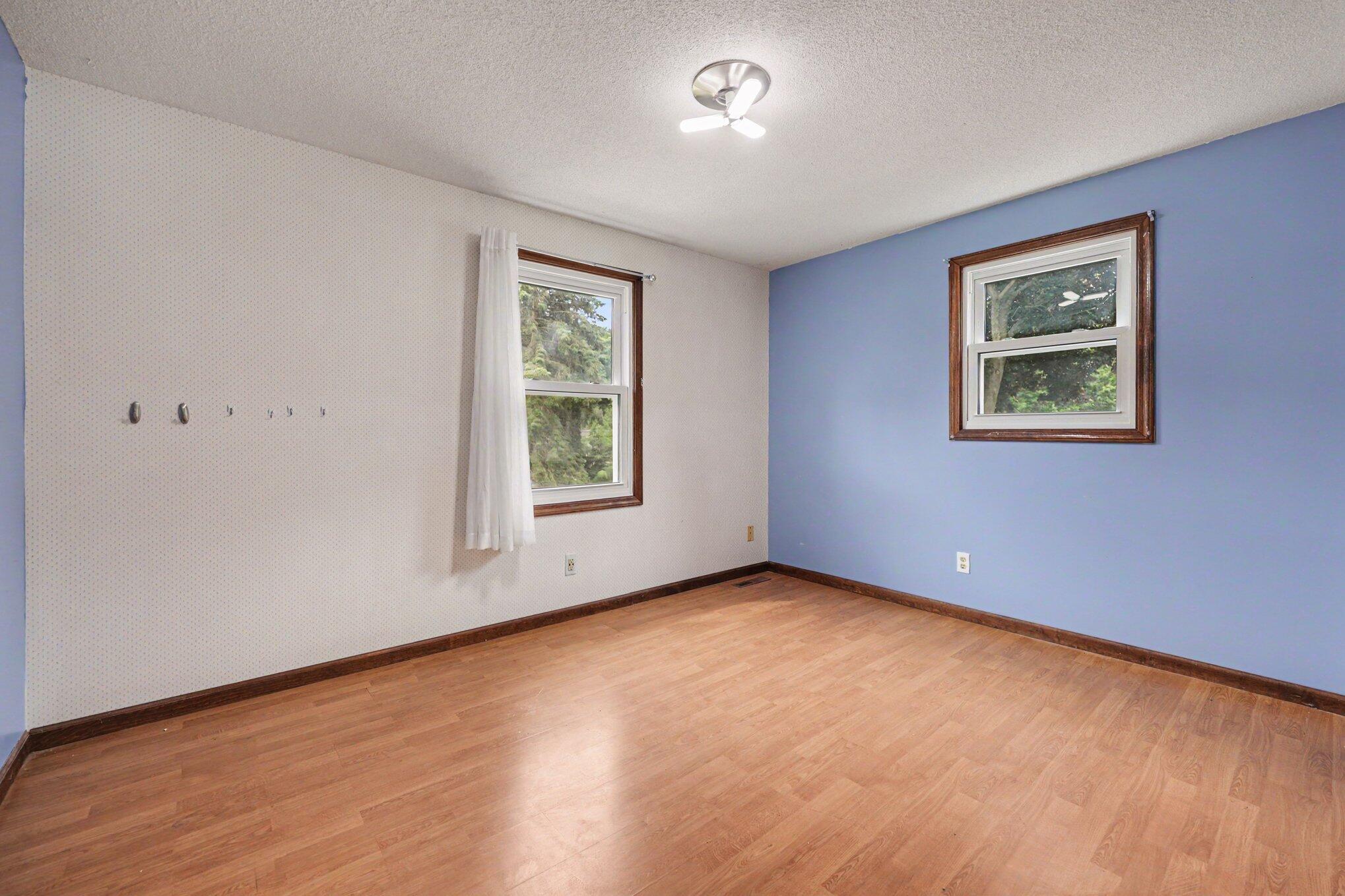 1915 Shorewood Drive Norton Shores MI 49441