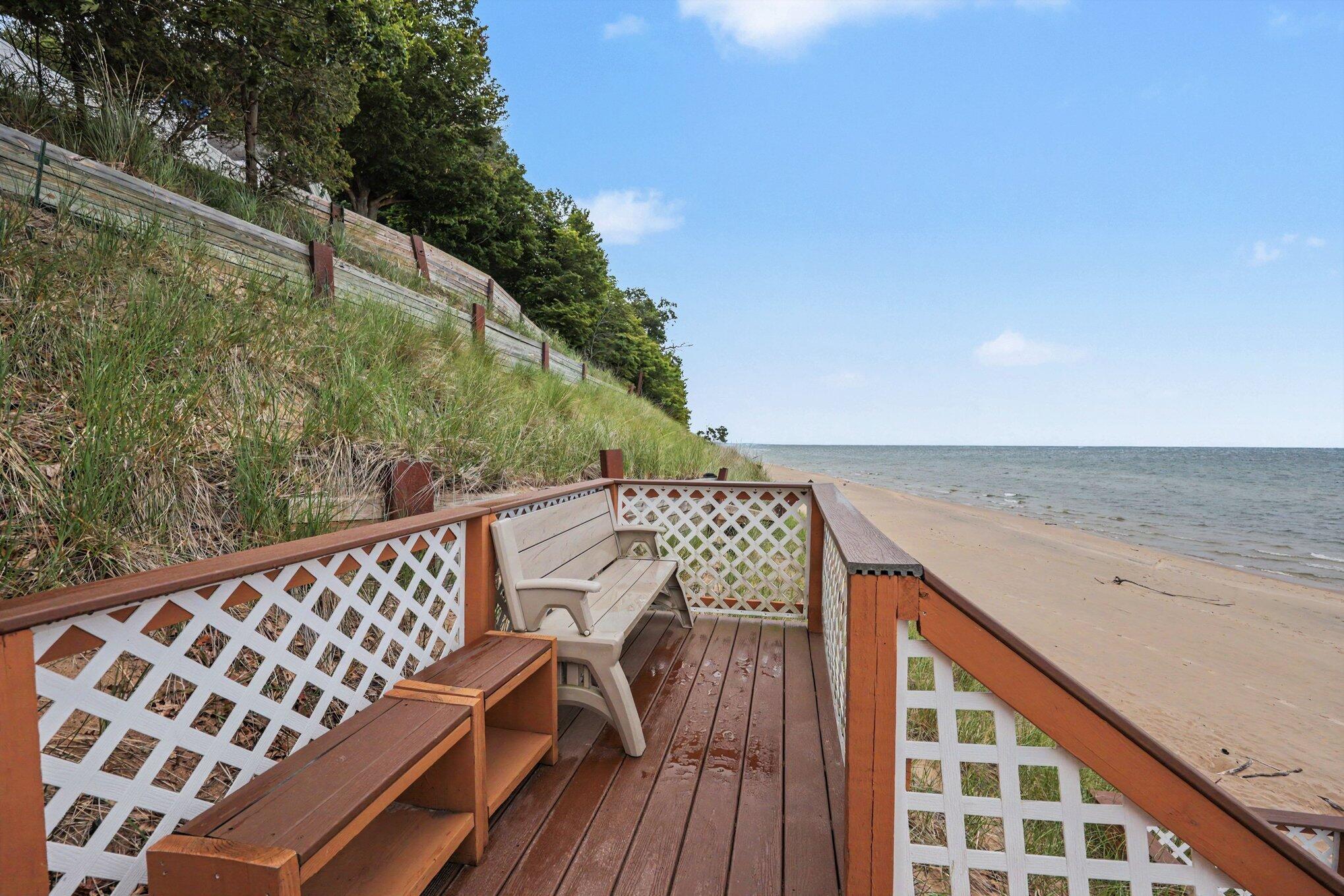 1915 Shorewood Drive Norton Shores MI 49441