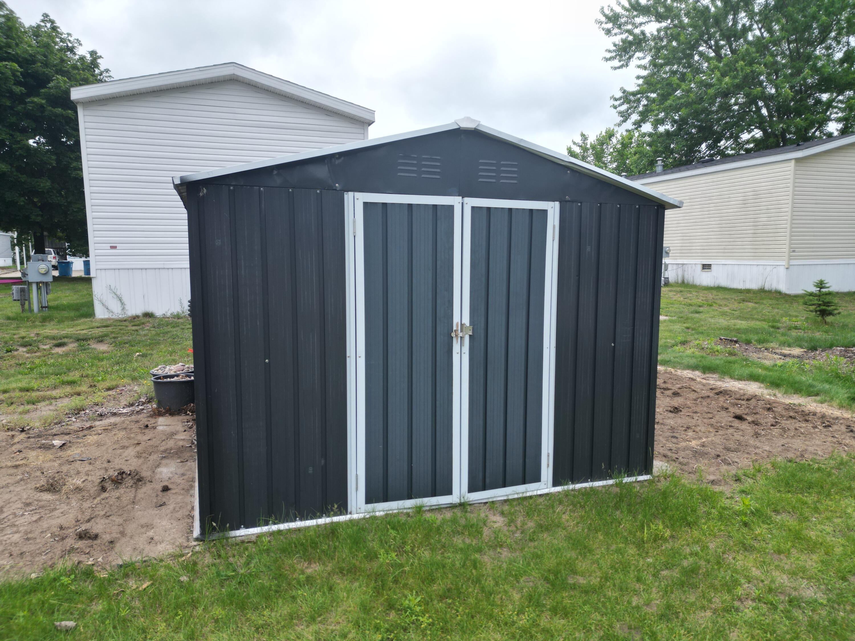 9020 4 Winds Lane W West Olive MI 49460