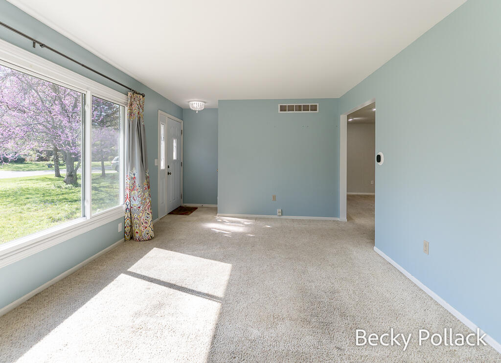 338 N 145th Avenue Holland MI 49424