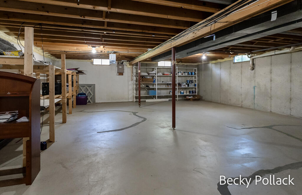 338 N 145th Avenue Holland MI 49424