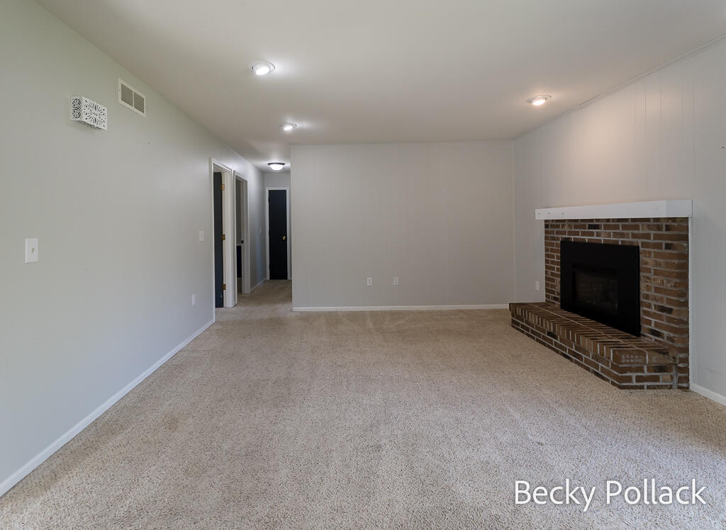 338 N 145th Avenue Holland MI 49424