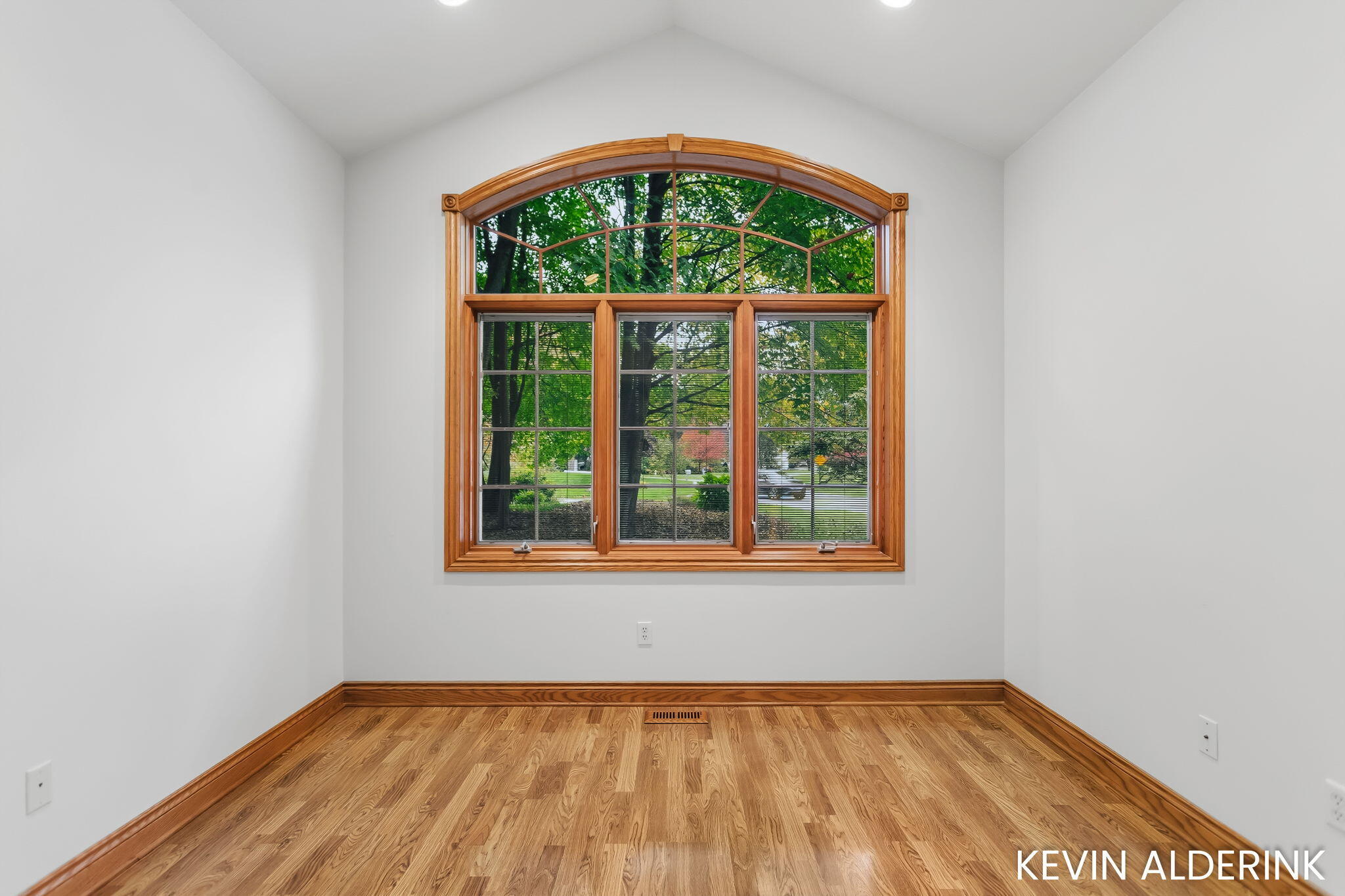 14688 Creek Edge Drive Holland MI 49424