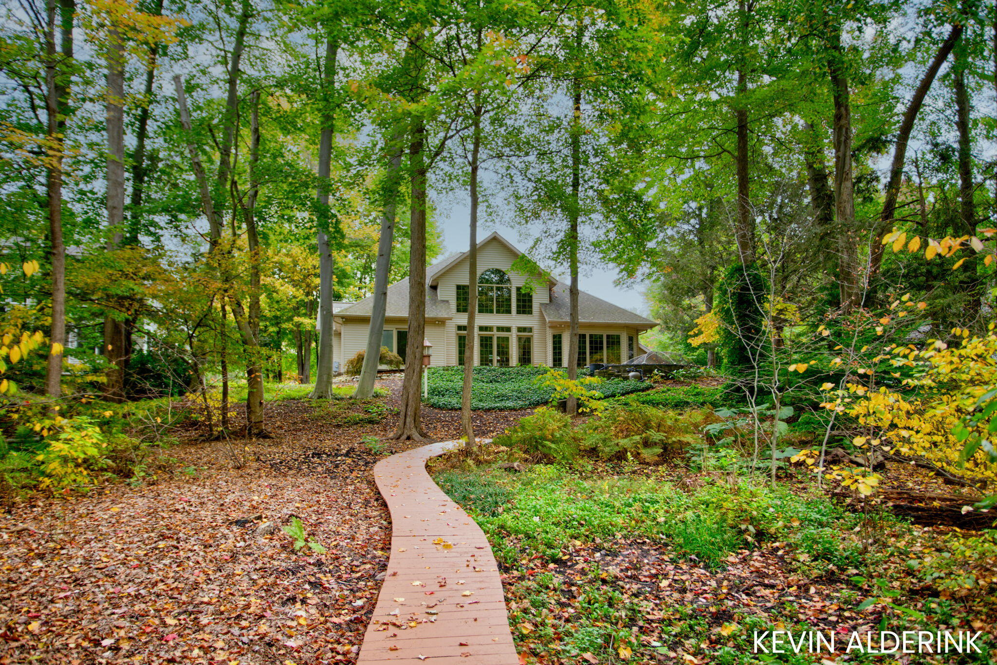 14688 Creek Edge Drive Holland MI 49424