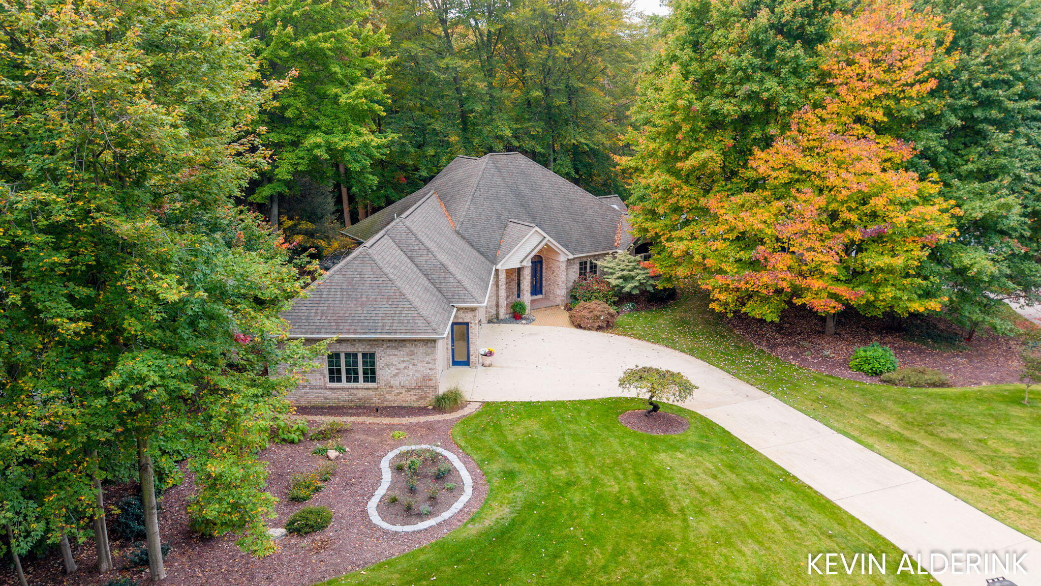 14688 Creek Edge Drive Holland MI 49424