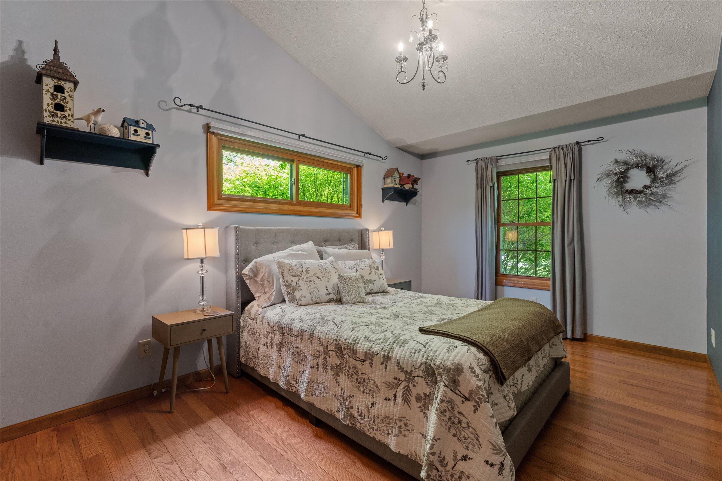 27100 Deerfield Lane Edwardsburg MI 49112