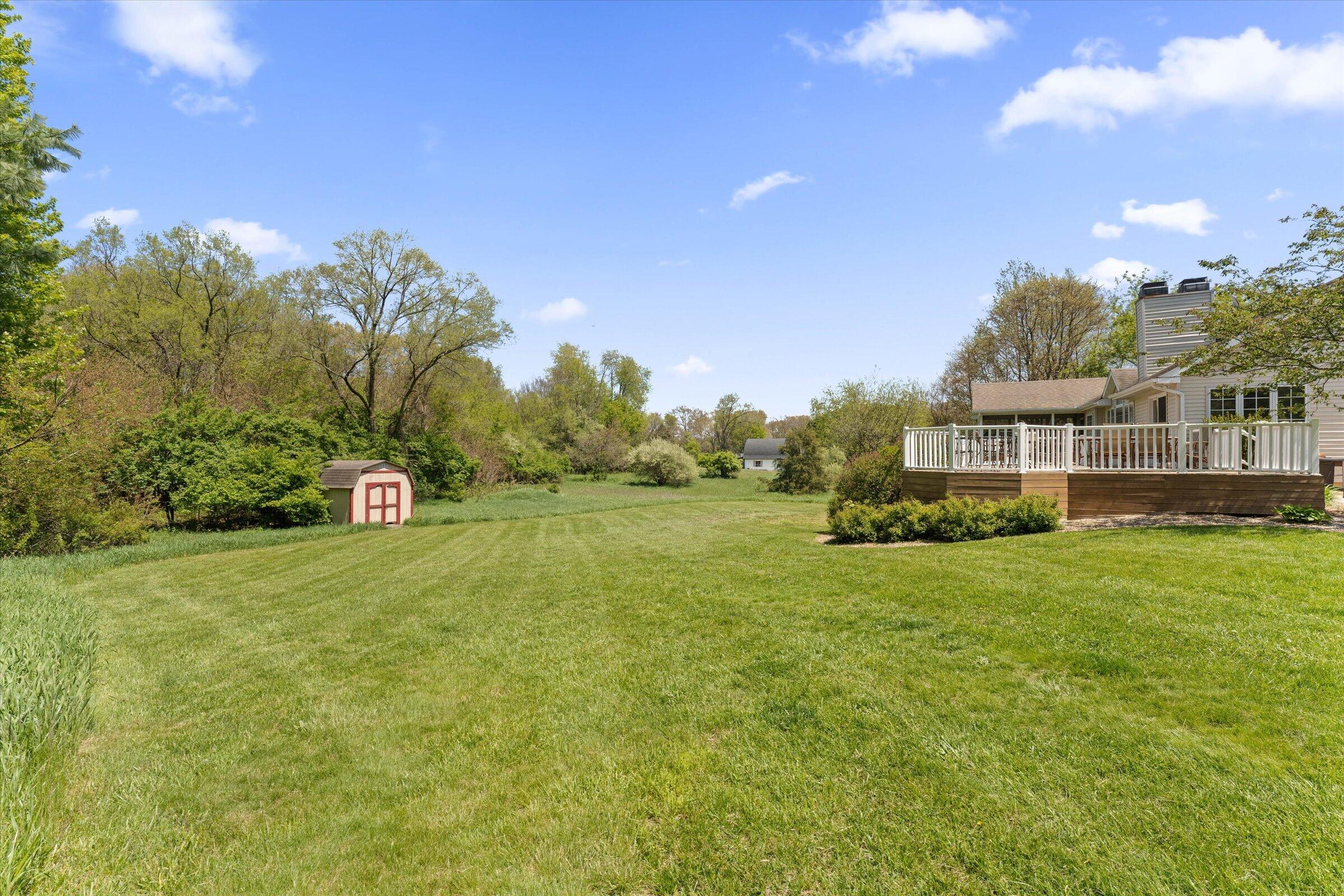 27100 Deerfield Lane Edwardsburg MI 49112