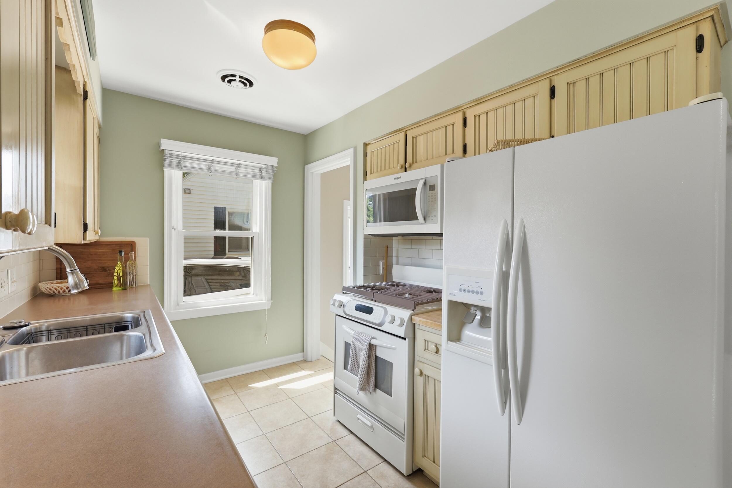 246 Alten Avenue NE Grand Rapids MI 49503
