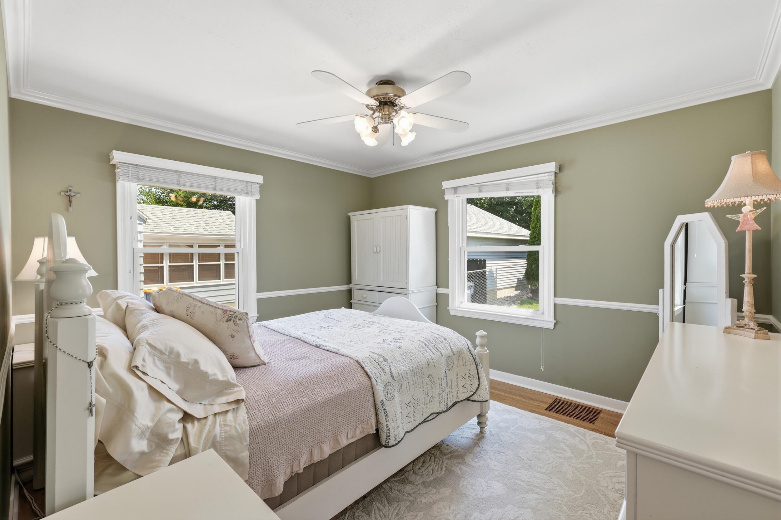 246 Alten Avenue NE Grand Rapids MI 49503
