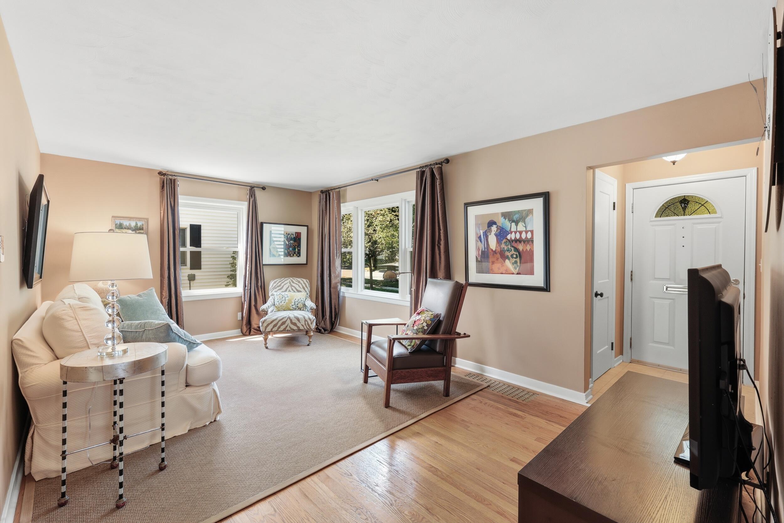 246 Alten Avenue NE Grand Rapids MI 49503