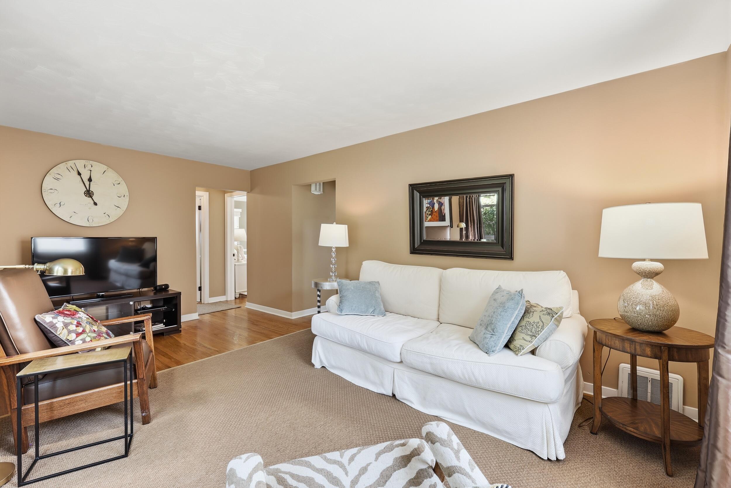 246 Alten Avenue NE Grand Rapids MI 49503