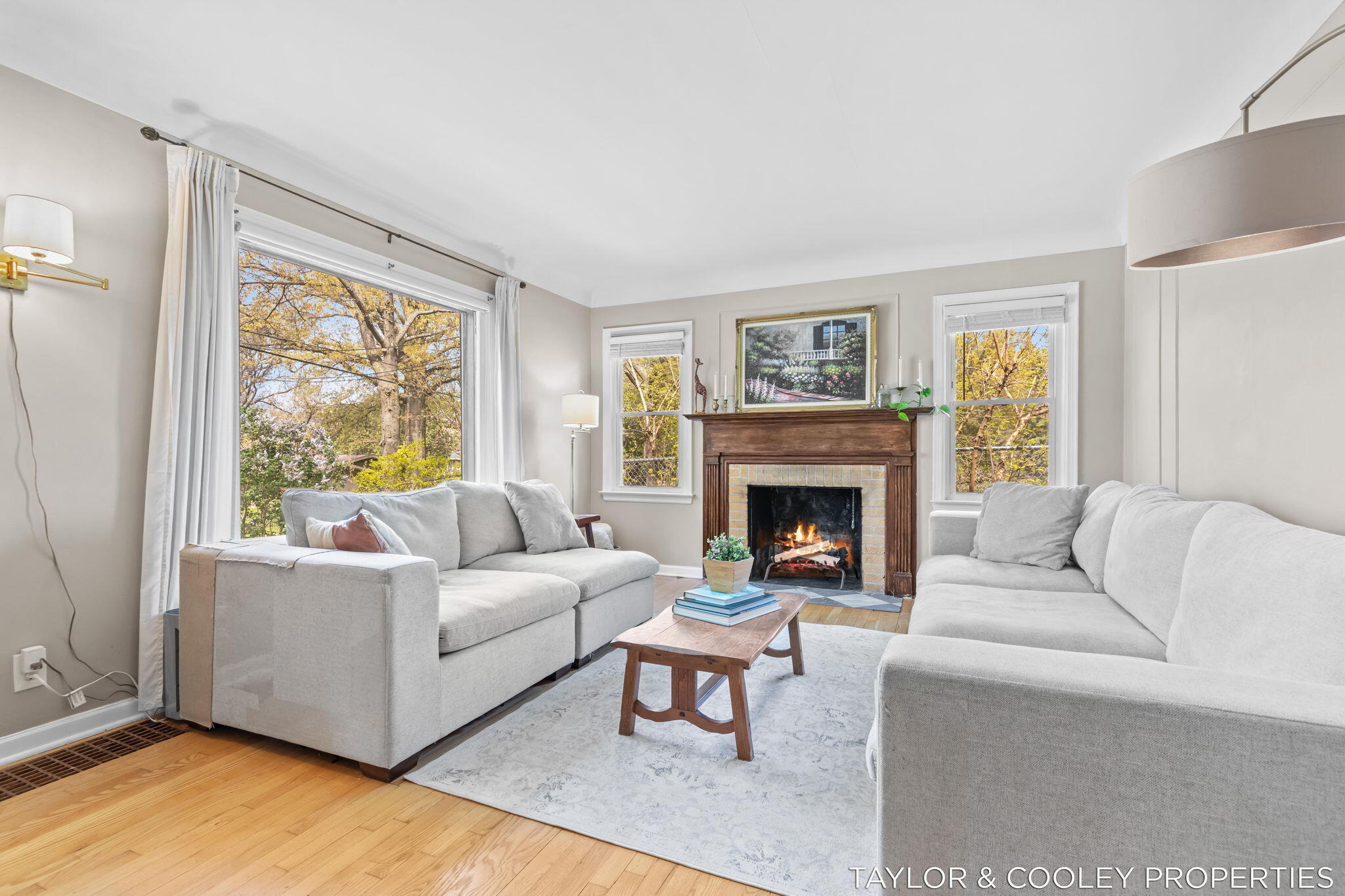 1518 Gladstone Drive SE Grand Rapids MI 49506