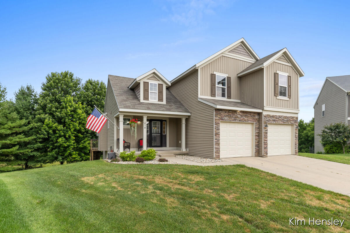 678 Orchard Court NE Rockford MI 49341