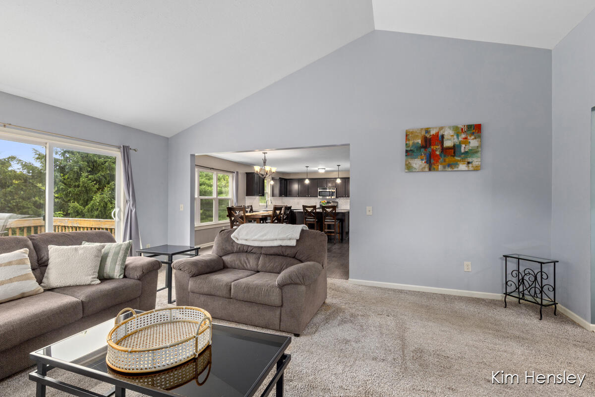 678 Orchard Court NE Rockford MI 49341
