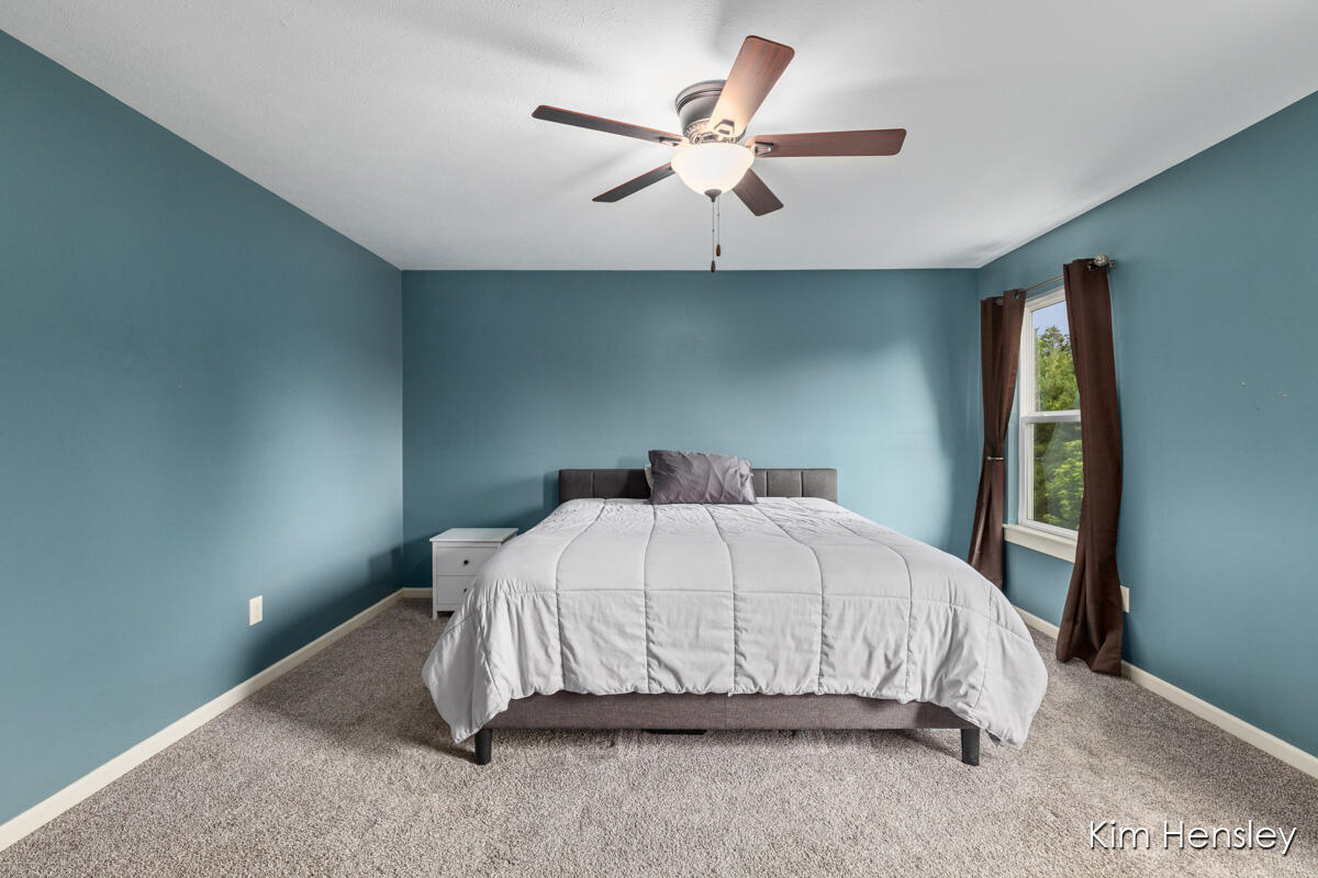 678 Orchard Court NE Rockford MI 49341