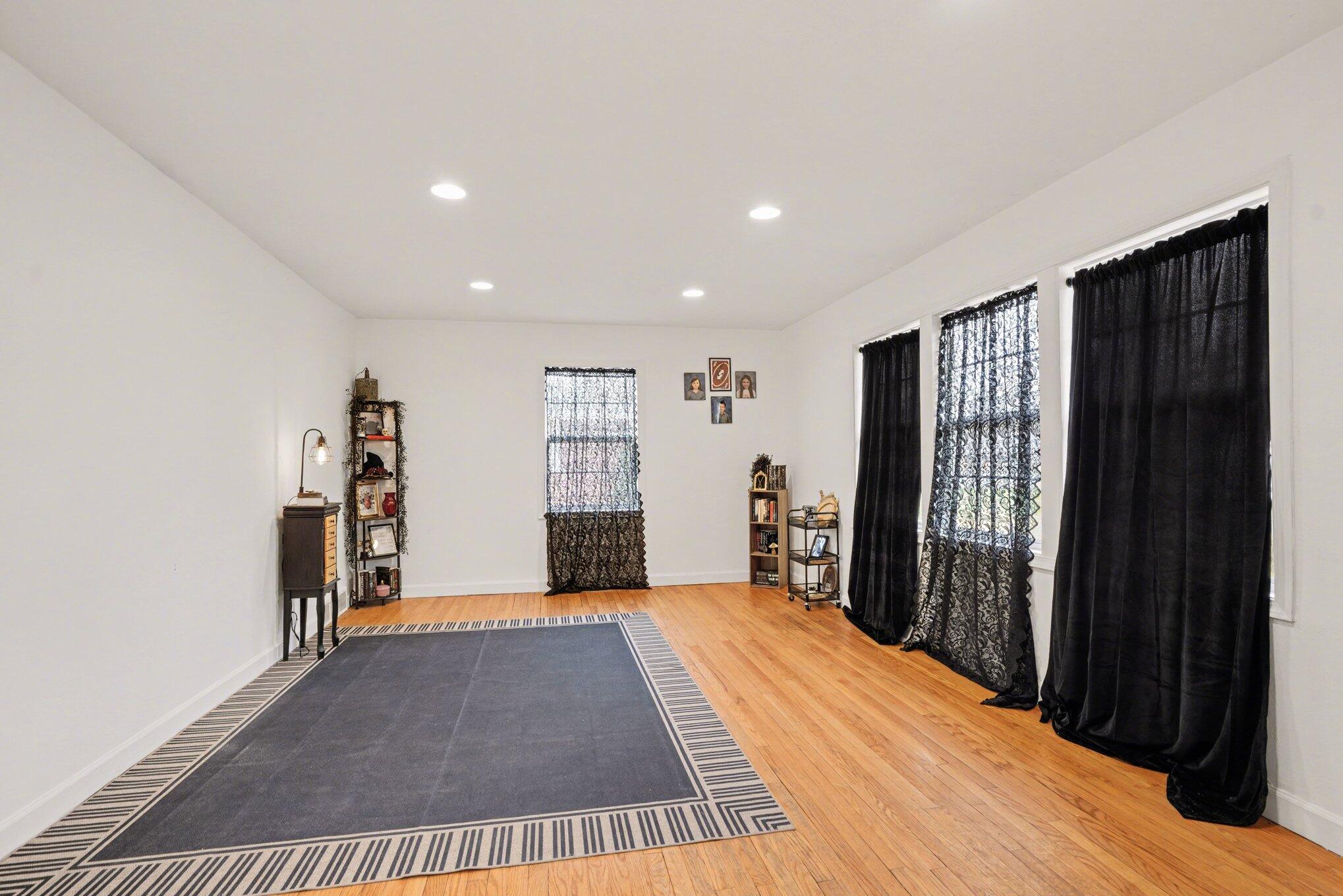 434 Bruce Avenue Niles MI 49120