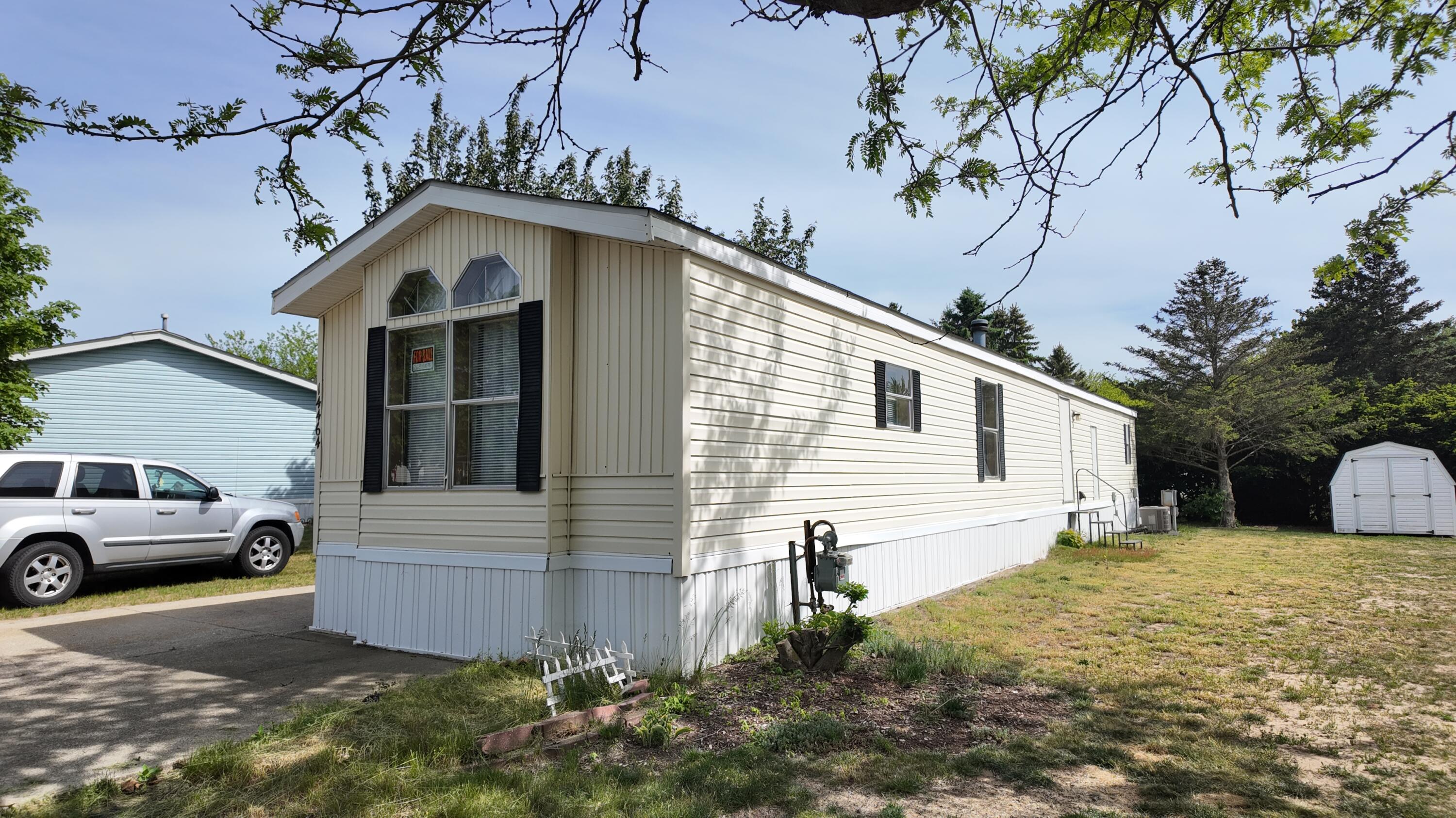 14464 Lemontree Lane West Olive MI 49460