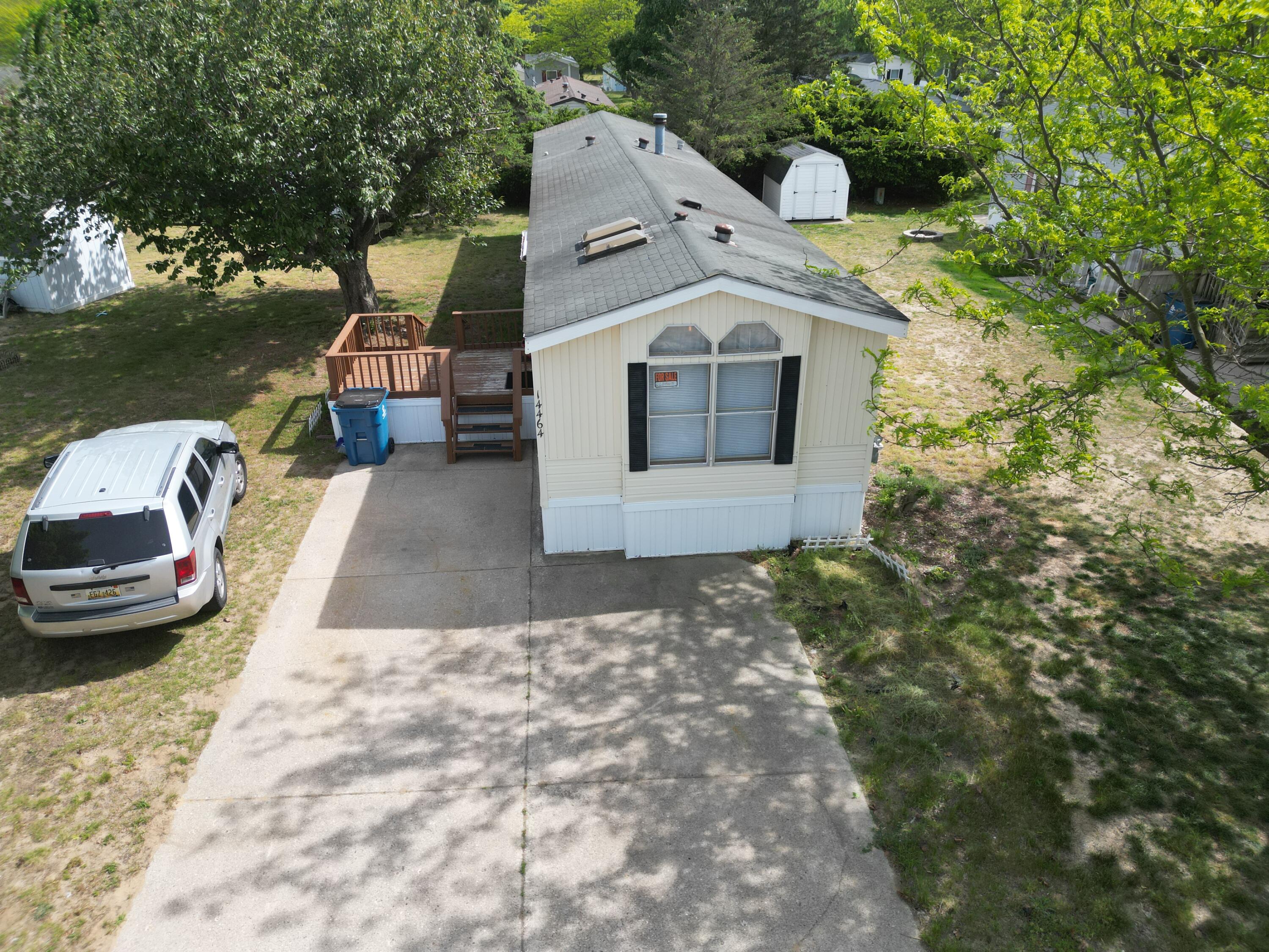 14464 Lemontree Lane West Olive MI 49460