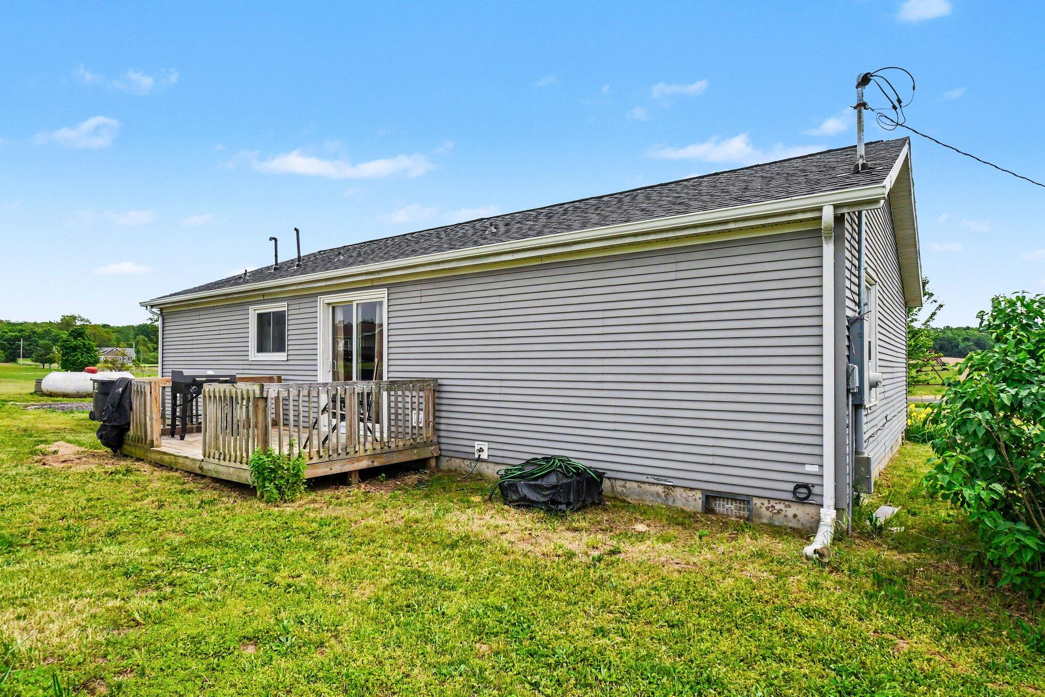 3065 Chamberlain Road Buchanan MI 49107