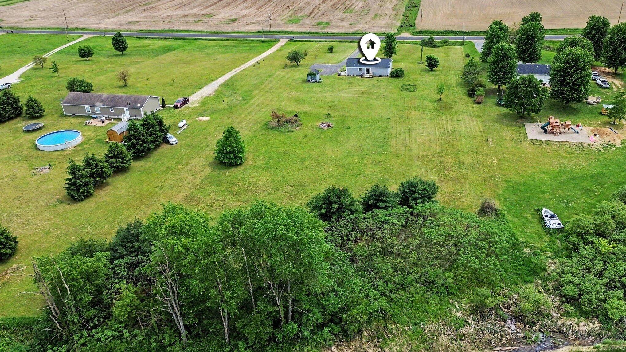 3065 Chamberlain Road Buchanan MI 49107