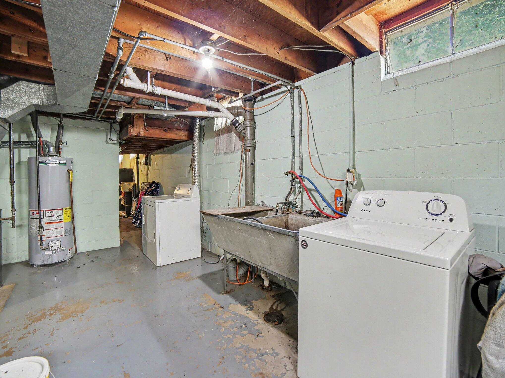 1333 Catherine Avenue Muskegon MI 49442
