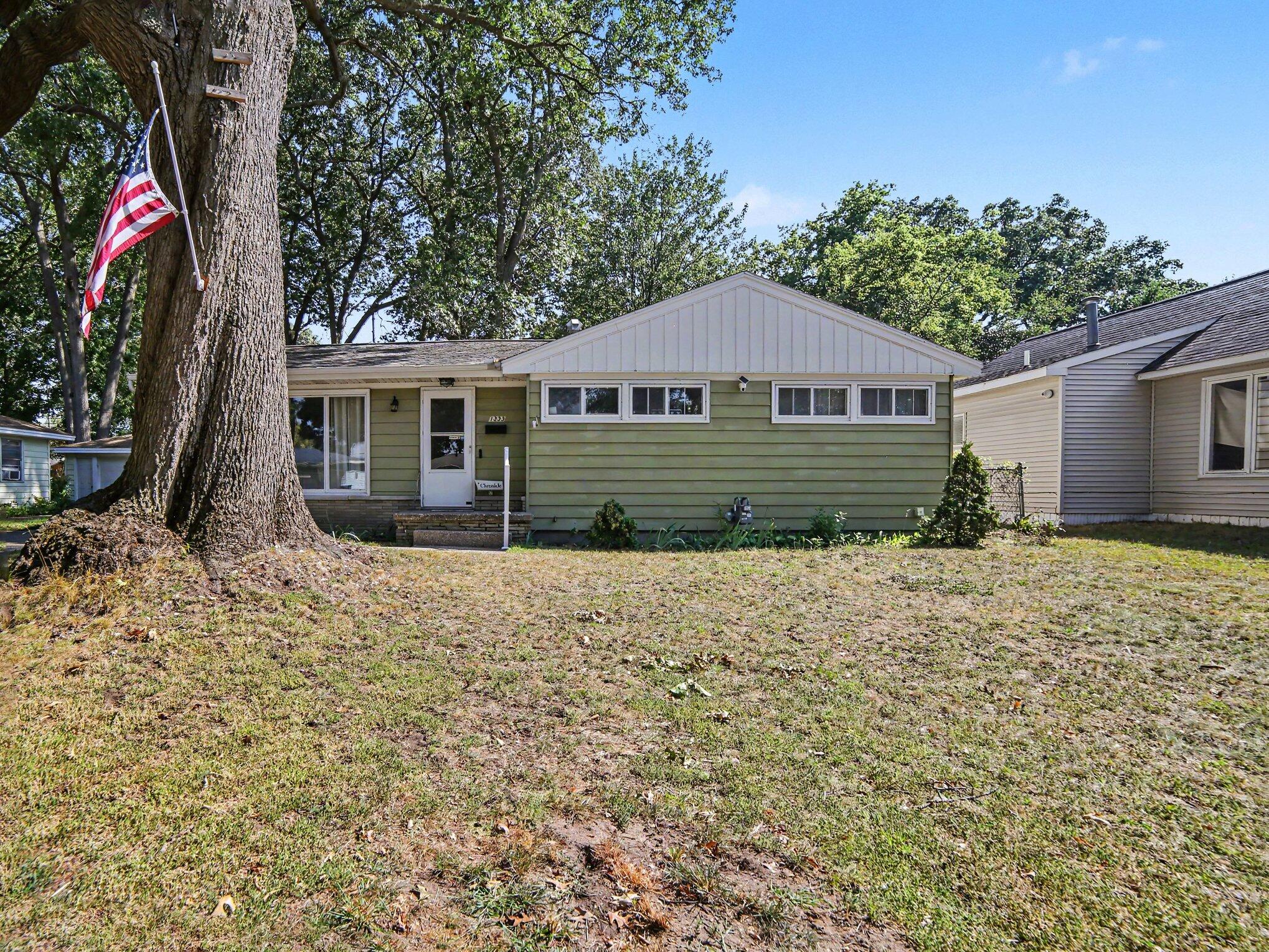 1333 Catherine Avenue Muskegon MI 49442
