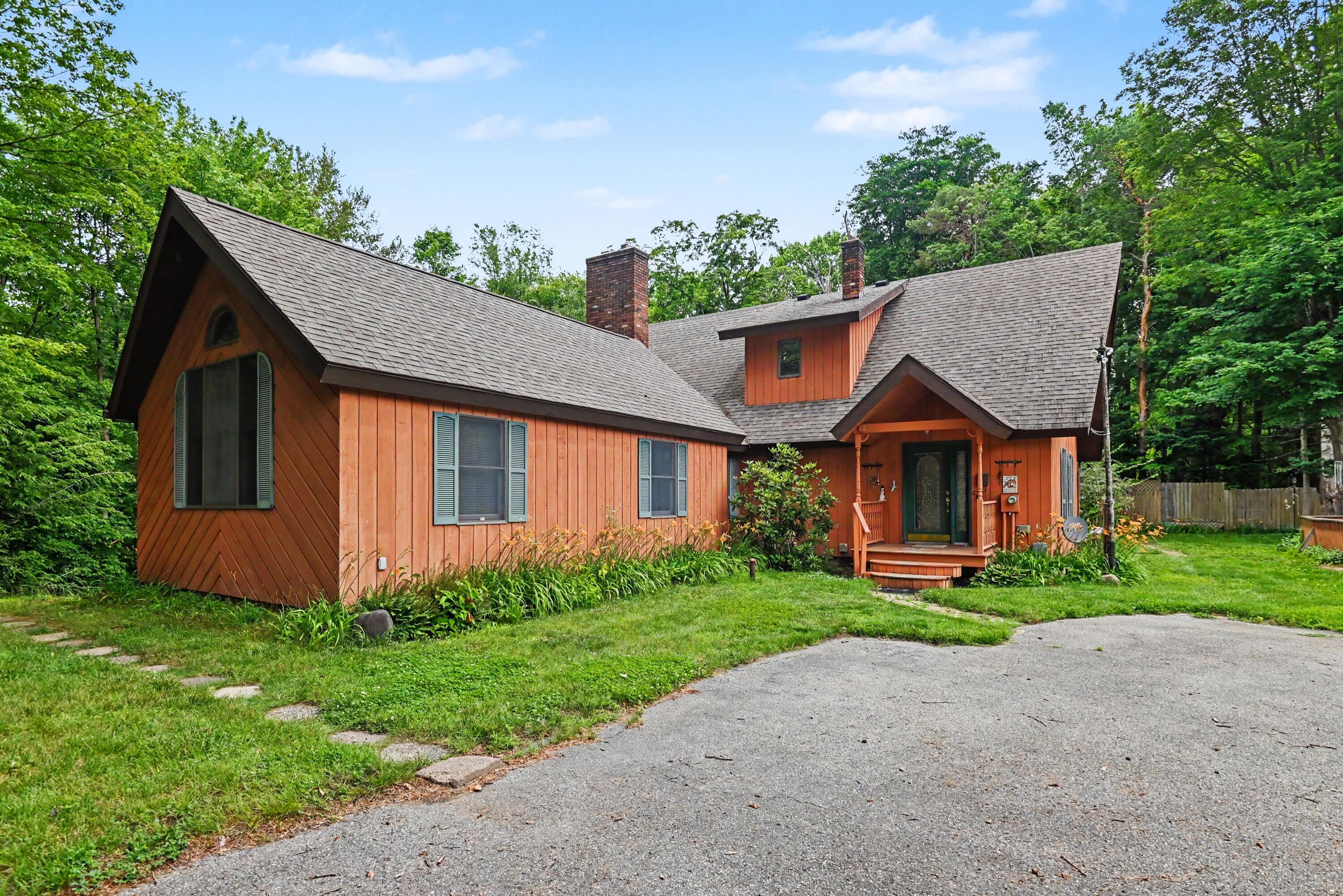 6966 103rd Avenue South Haven MI 49090