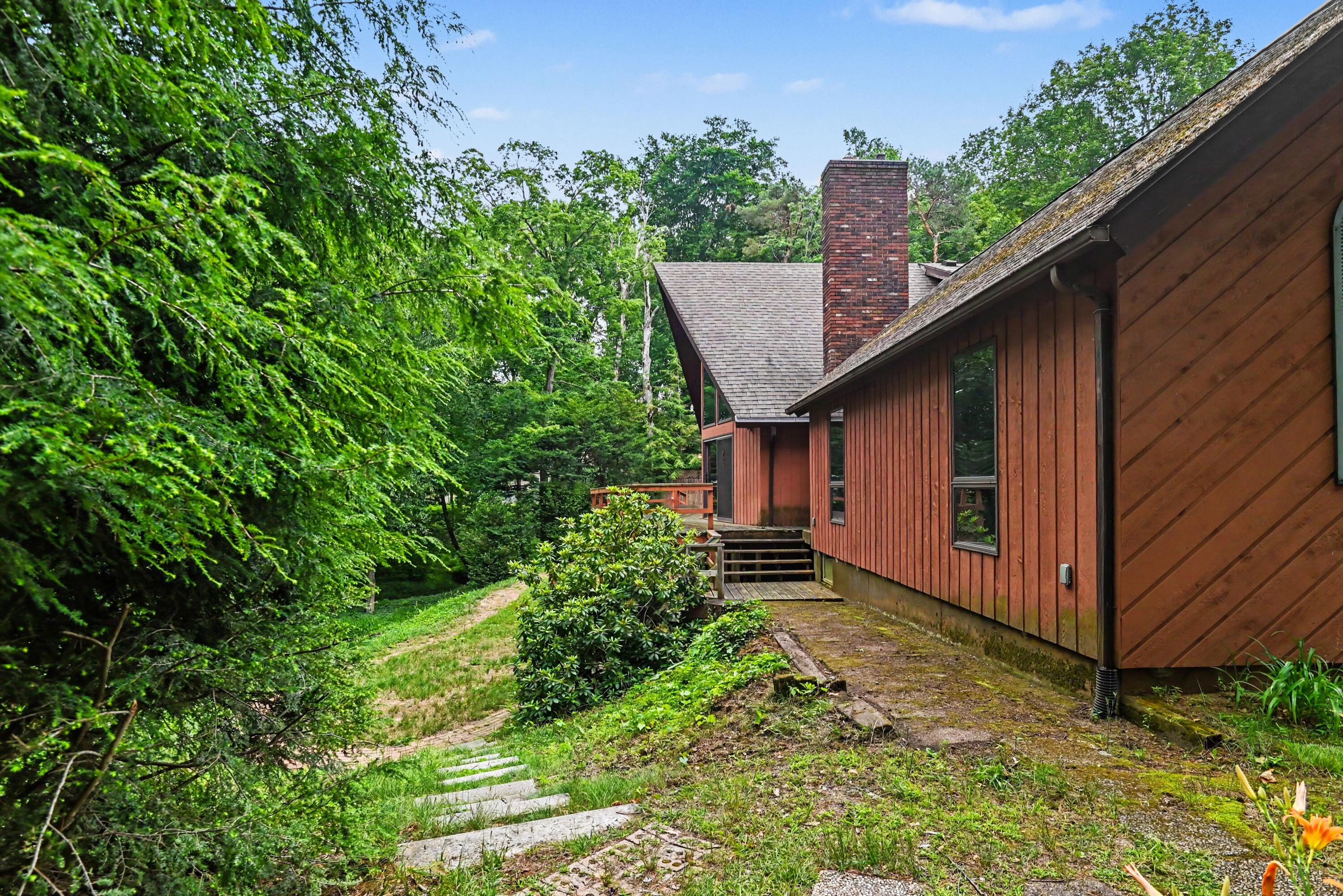 6966 103rd Avenue South Haven MI 49090