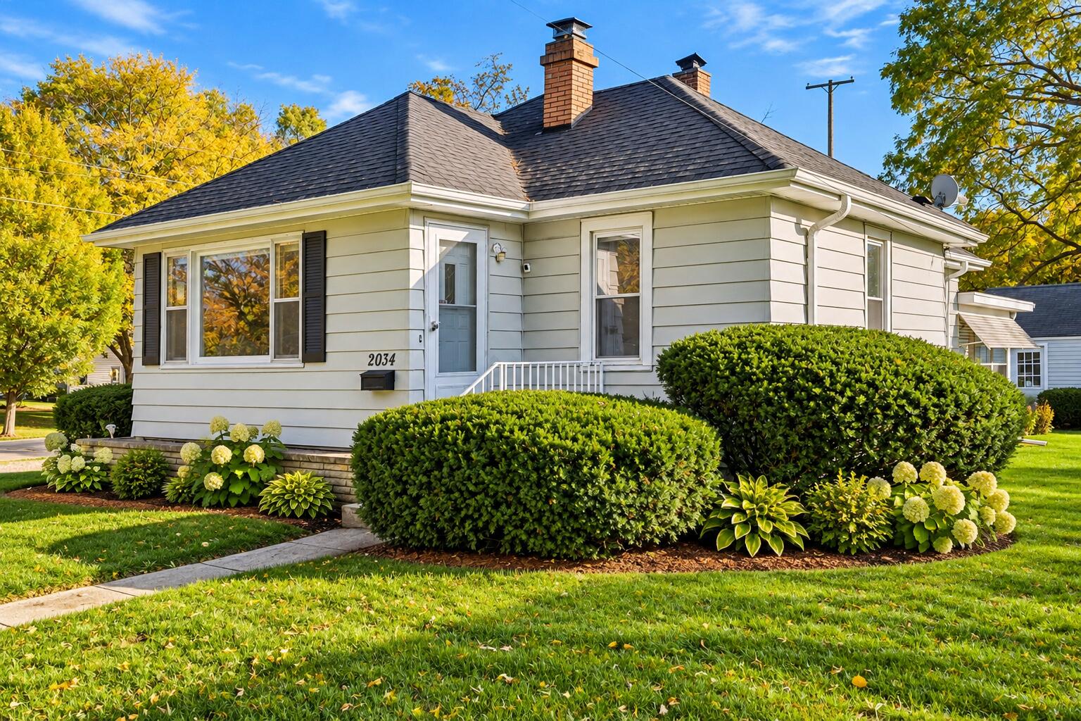 2034 Miles Avenue Kalamazoo MI 49001