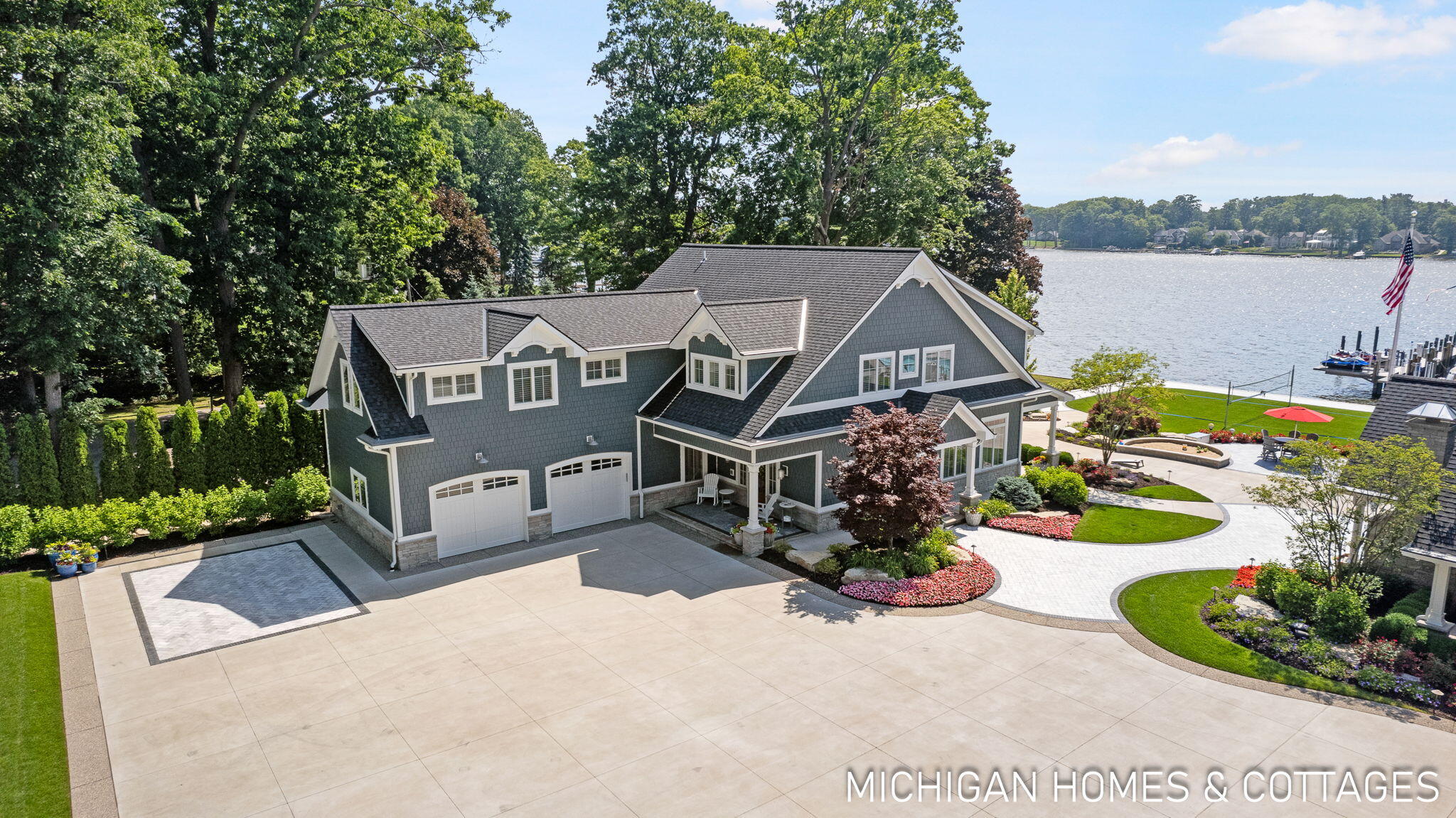 229 & 223 Norwood Avenue Holland MI 49424