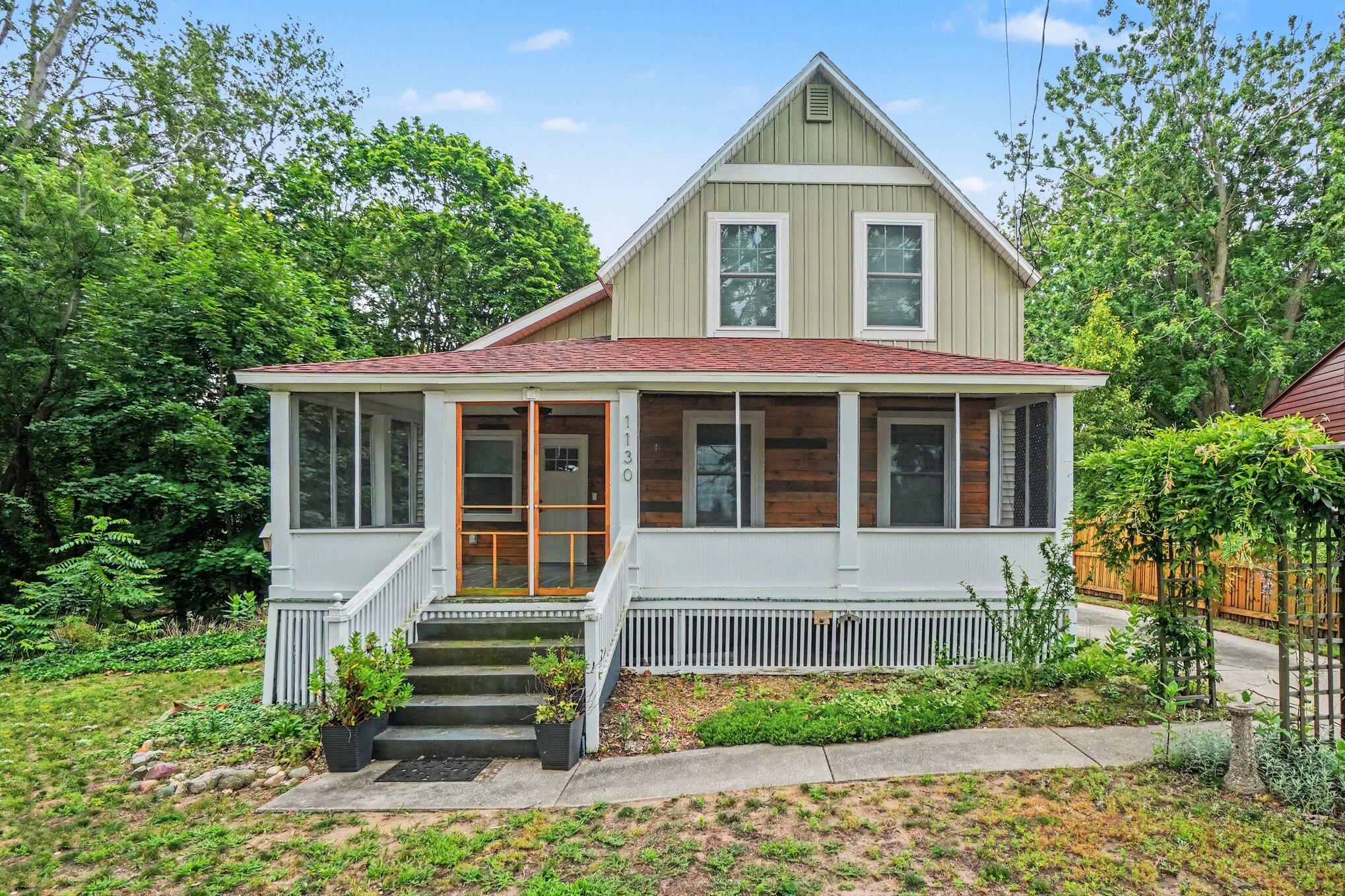 Holland MI, 1130 S Shore Drive