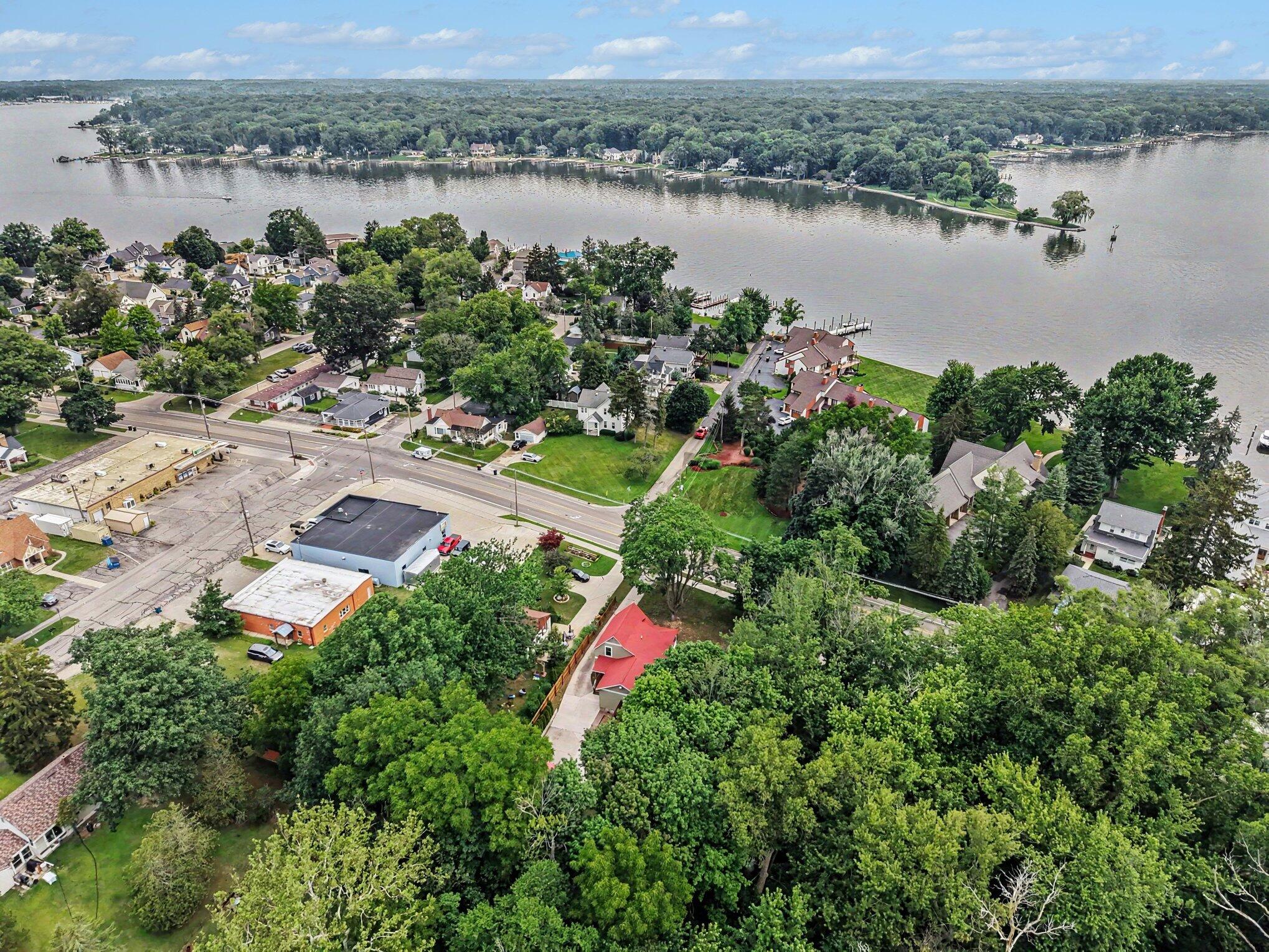 1130 S Shore Drive Holland MI 49423