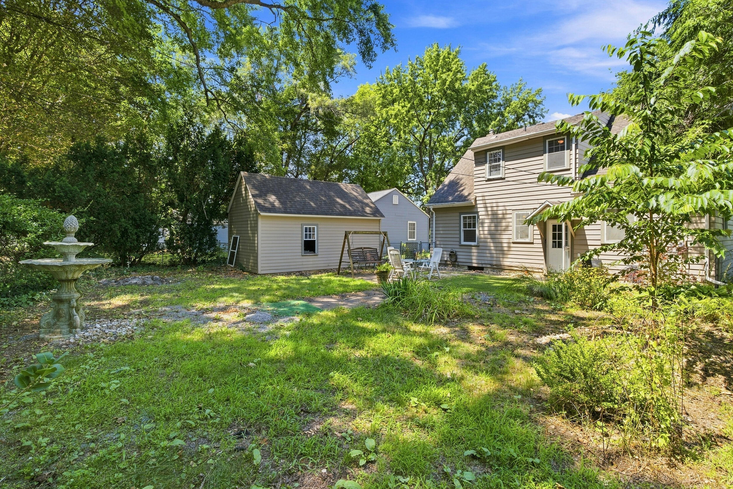 140 Orchard Lane Benton Harbor MI 49022