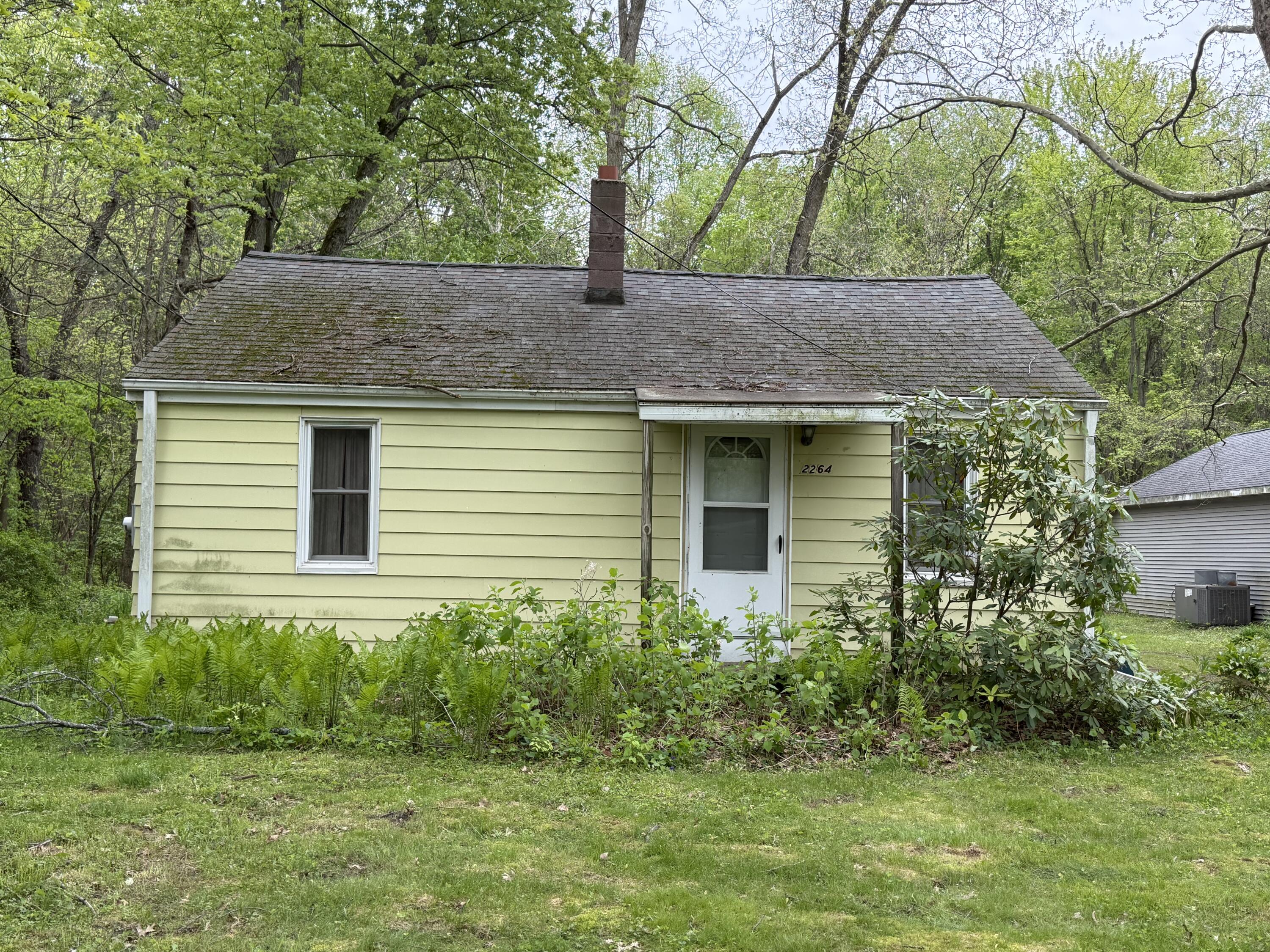 2264 White Street Niles MI 49120