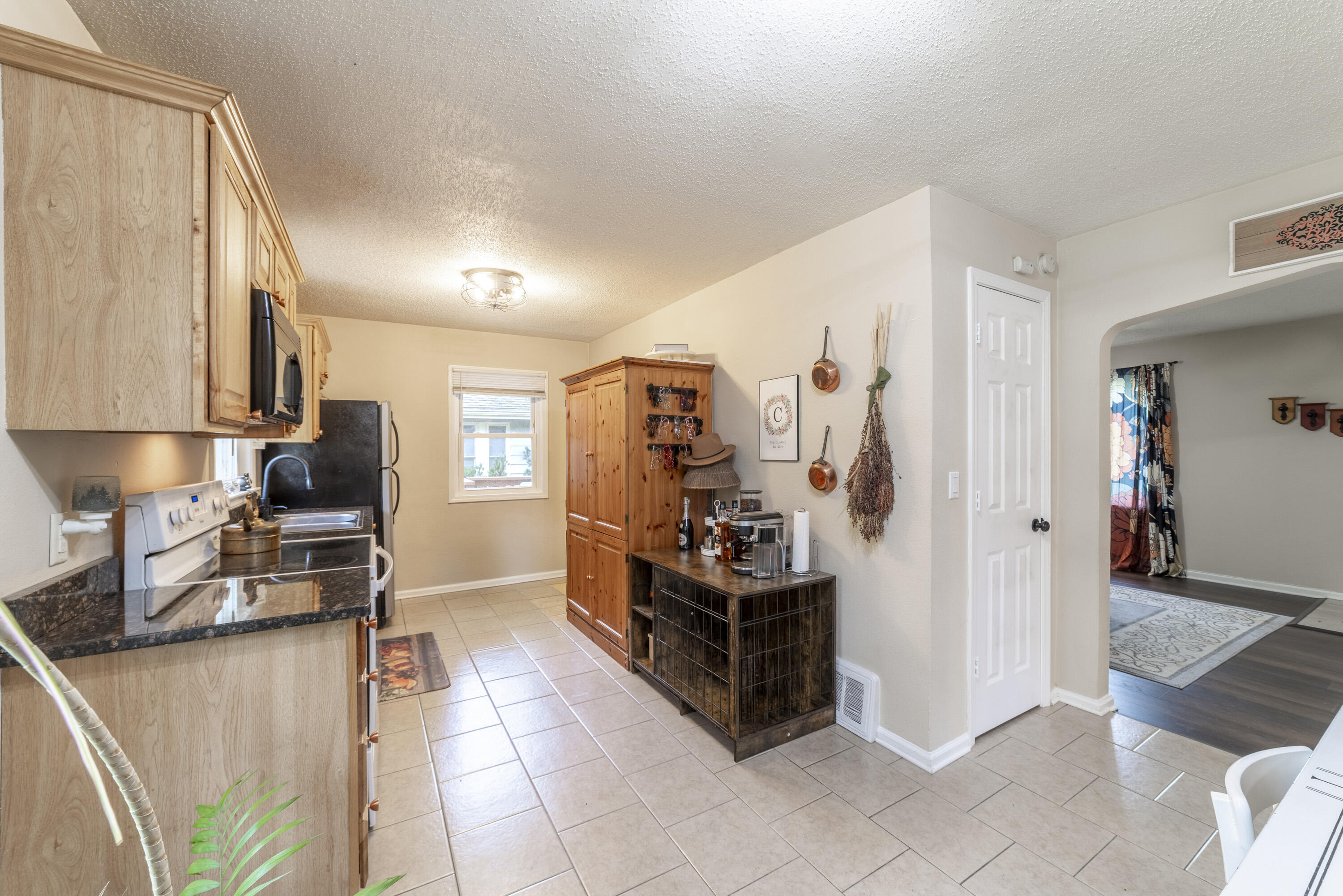 1148 Lavette Avenue Benton Harbor MI 49022