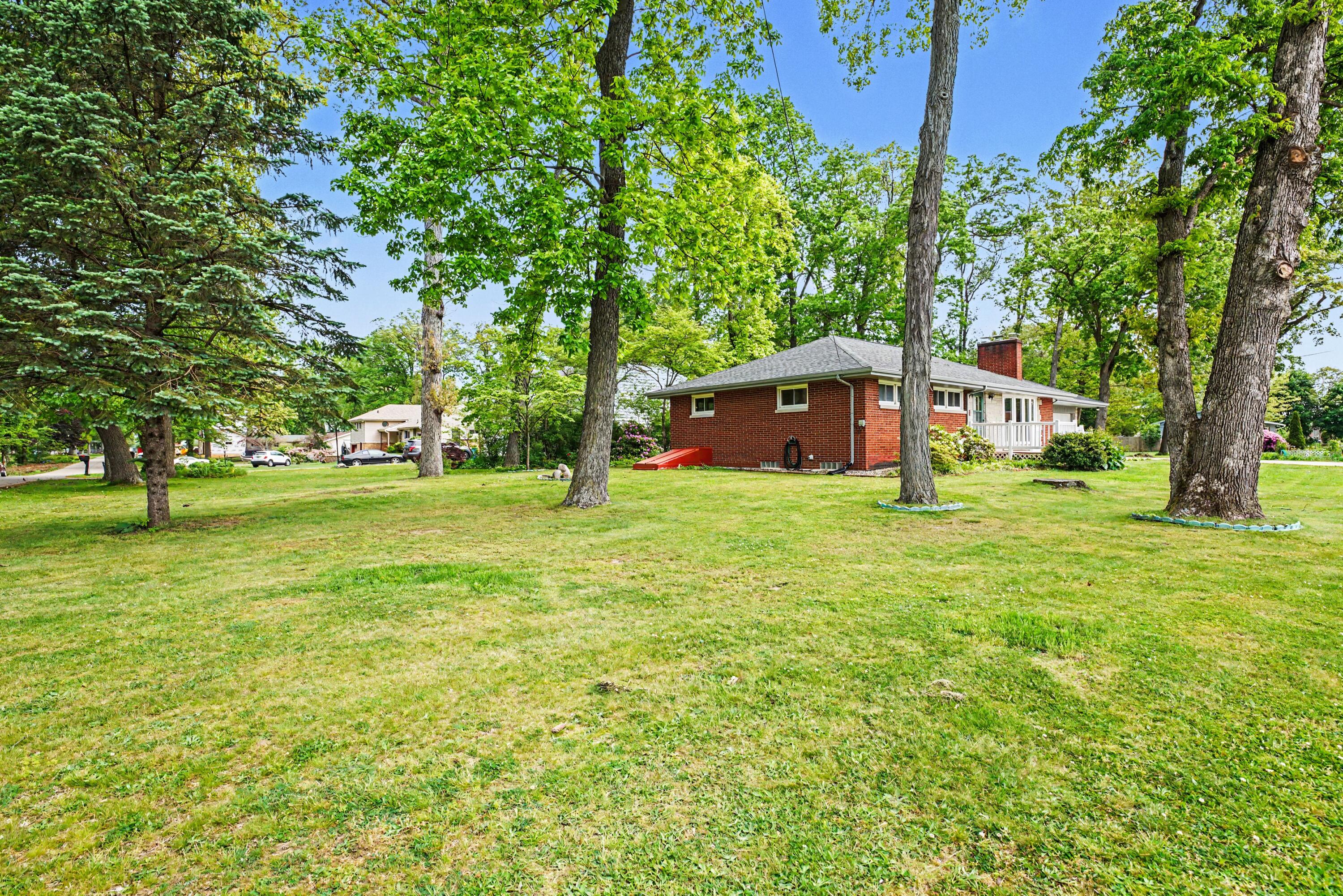 23904 Avenue C Edwardsburg MI 49112