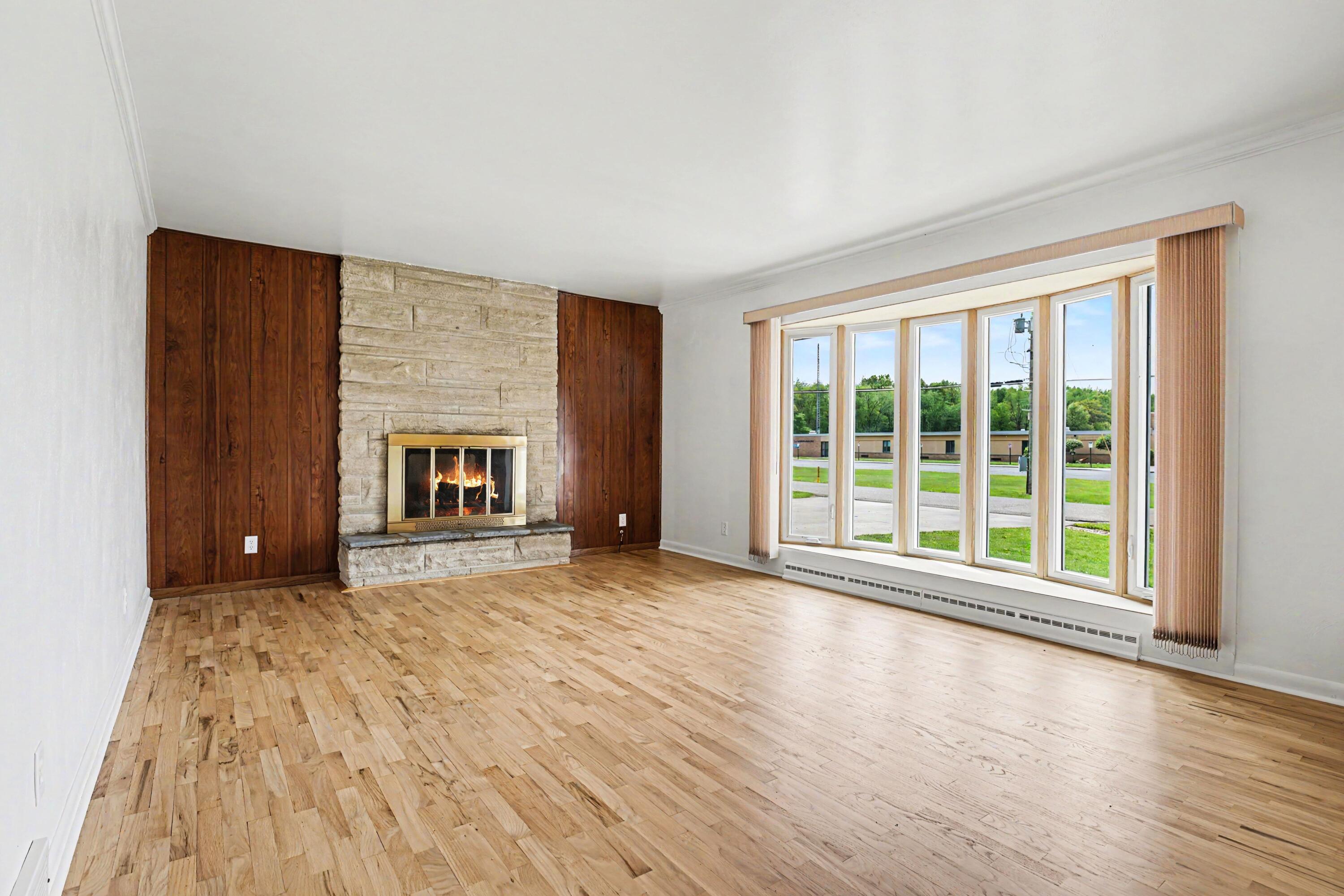 23904 Avenue C Edwardsburg MI 49112