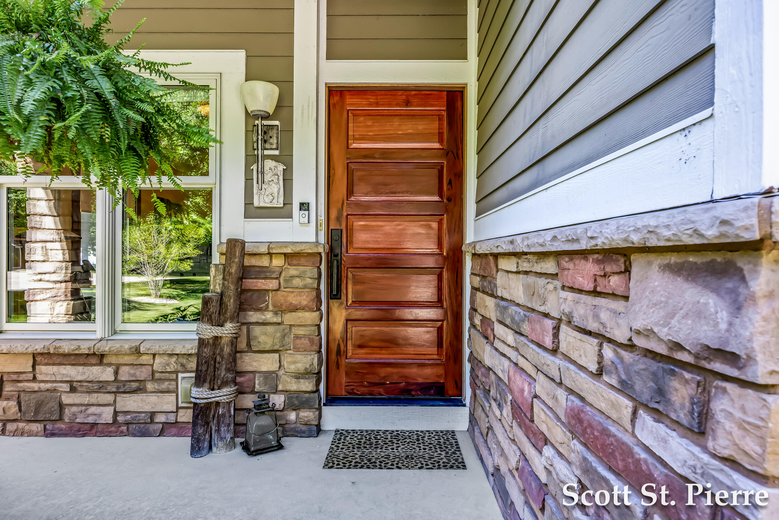 3461 N Scenic Drive Muskegon MI 49445